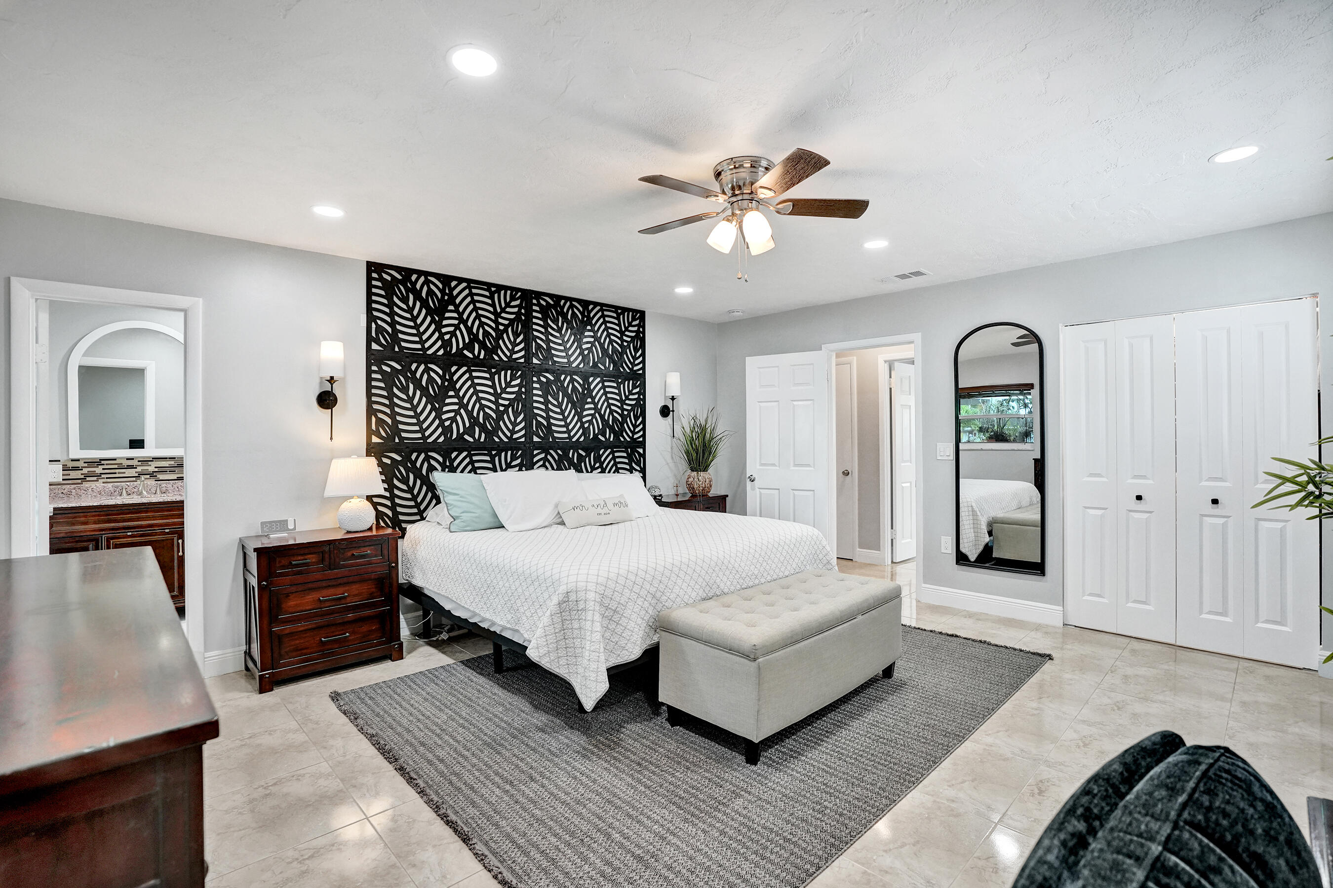 Tropical Haven - Residential