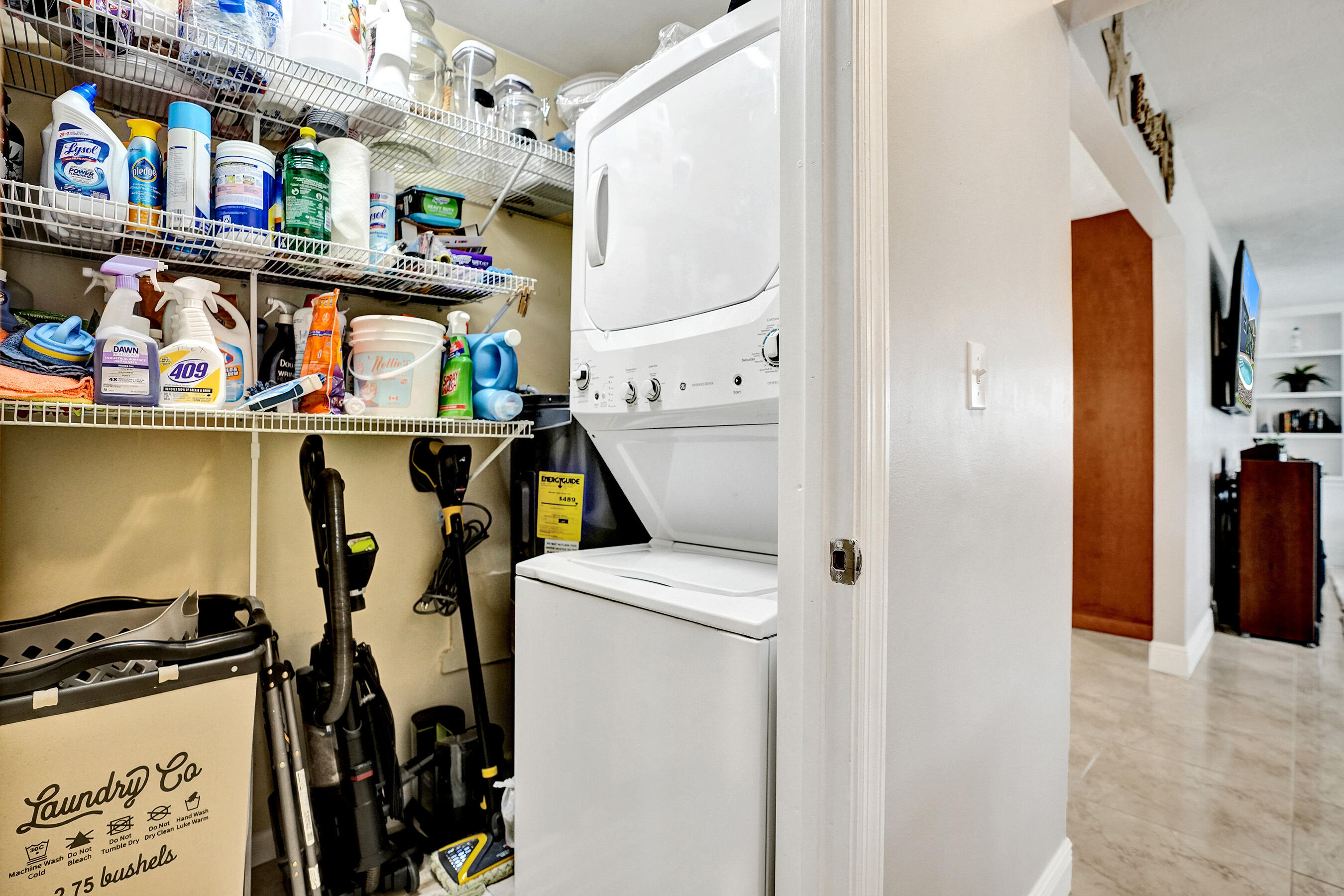 Tropical Haven - Residential