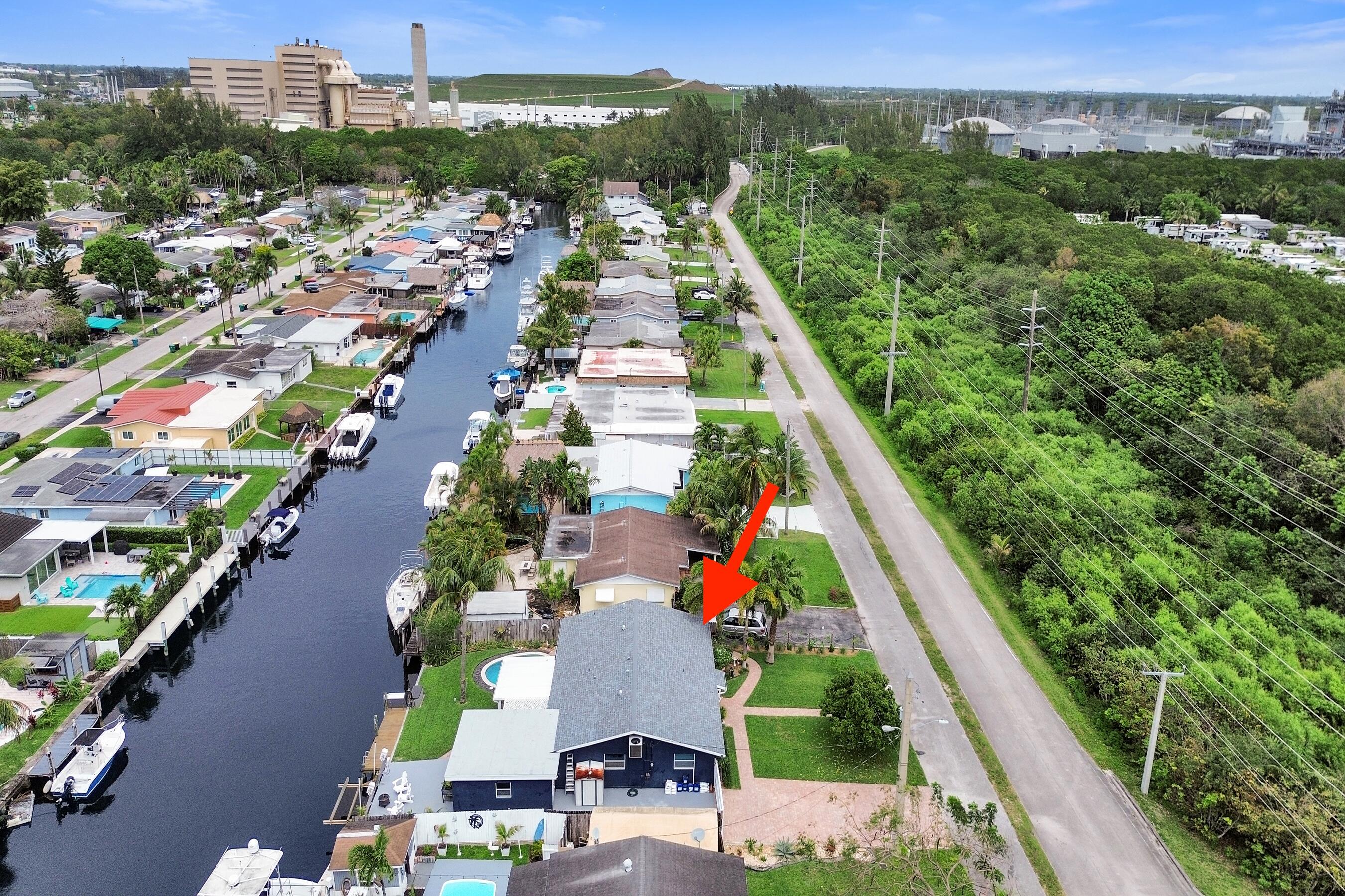 Tropical Haven - Residential