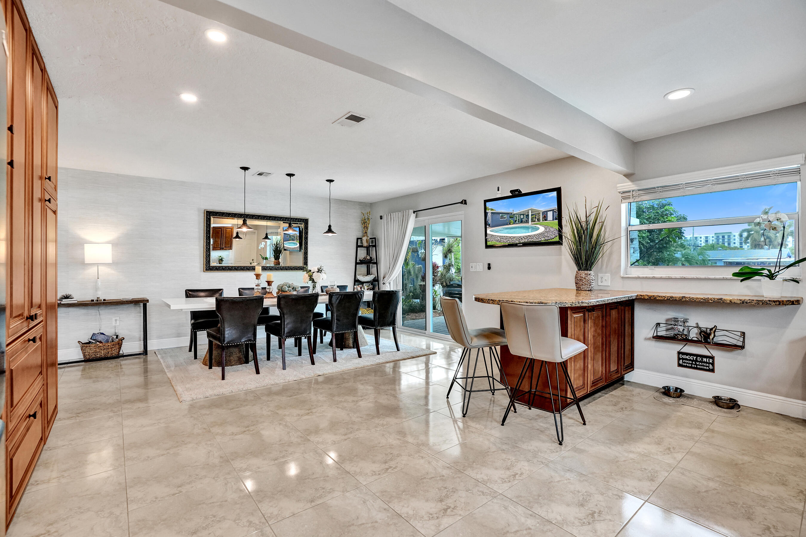 Tropical Haven - Residential