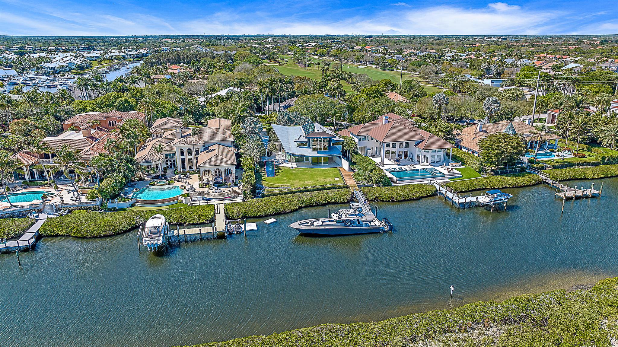 Admirals Cove - Residential