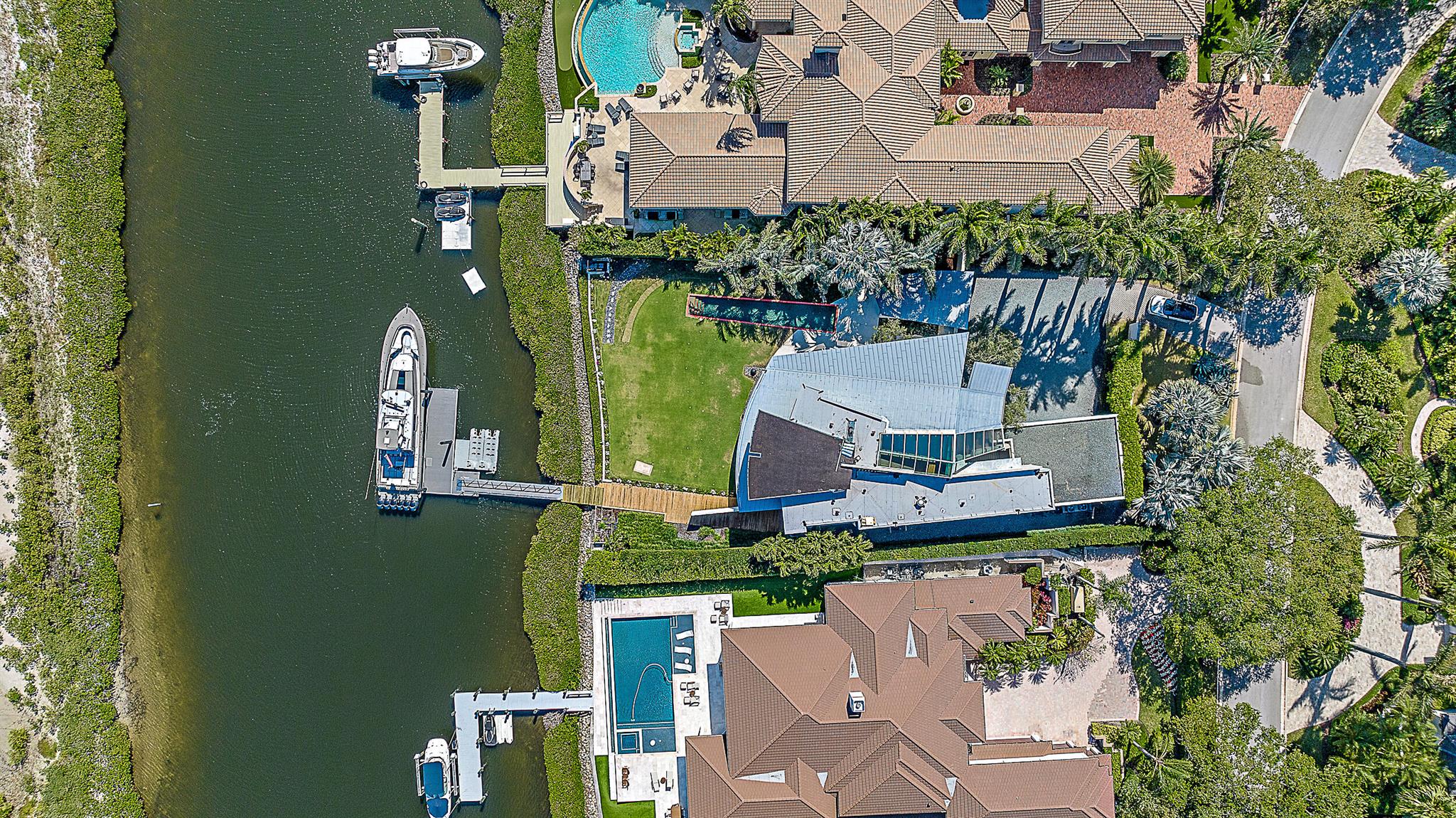Admirals Cove - Residential