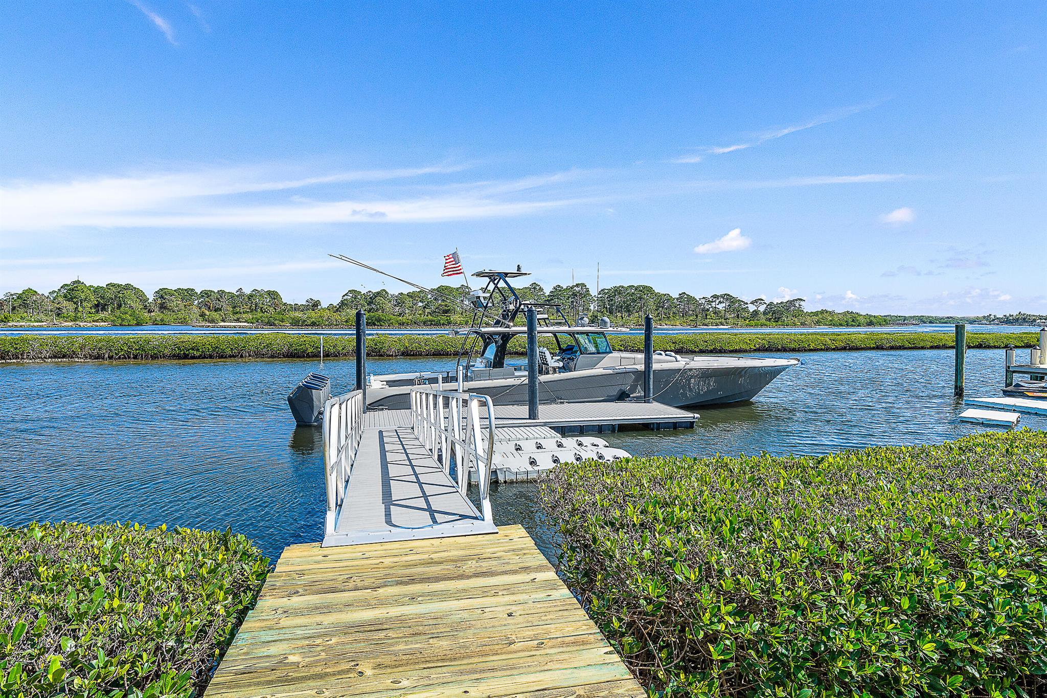 Admirals Cove - Residential