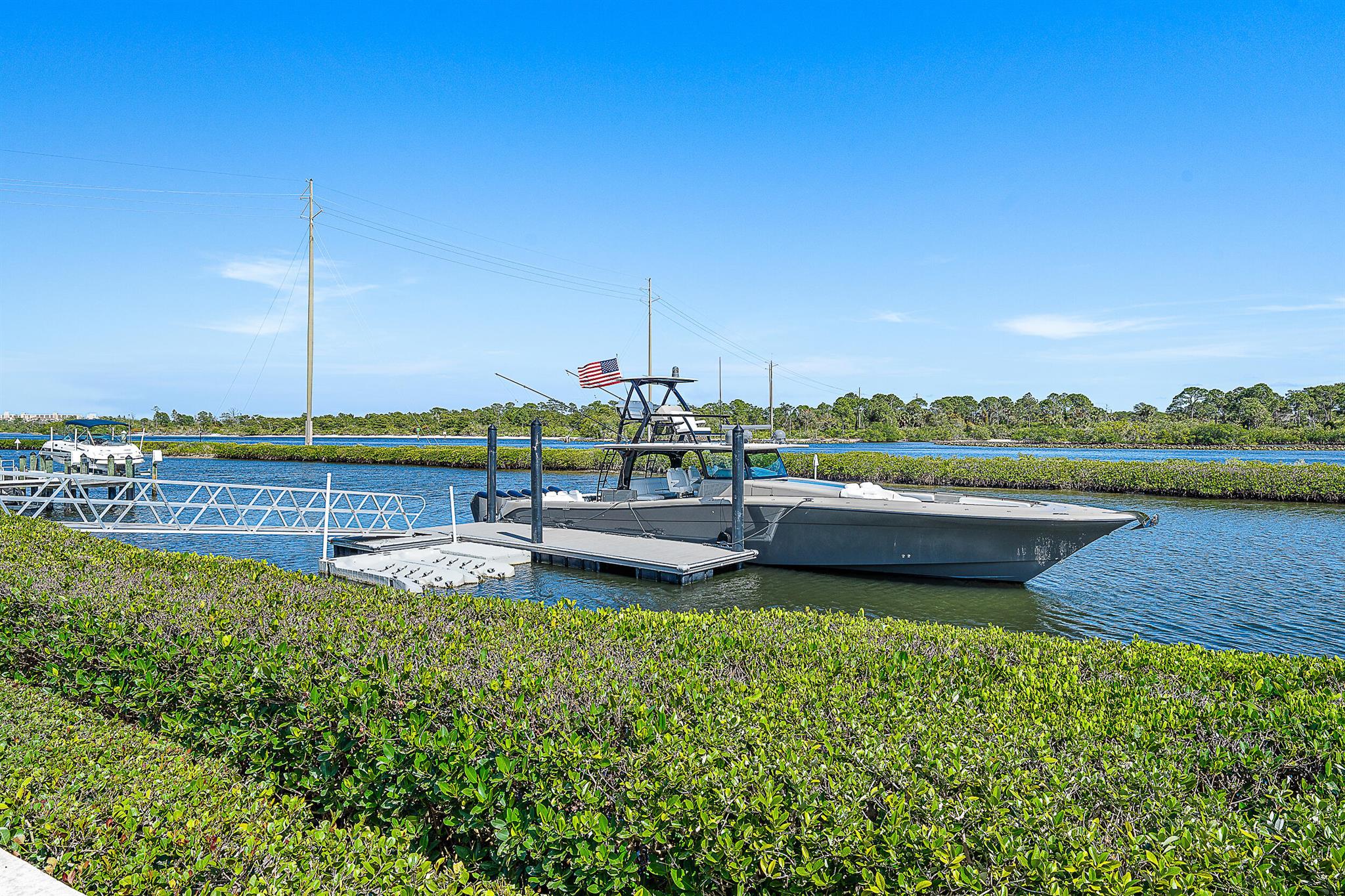 Admirals Cove - Residential