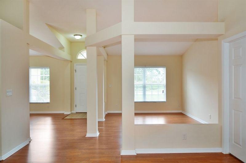 PORT ST LUCIE SECTION 01 - Residential Lease