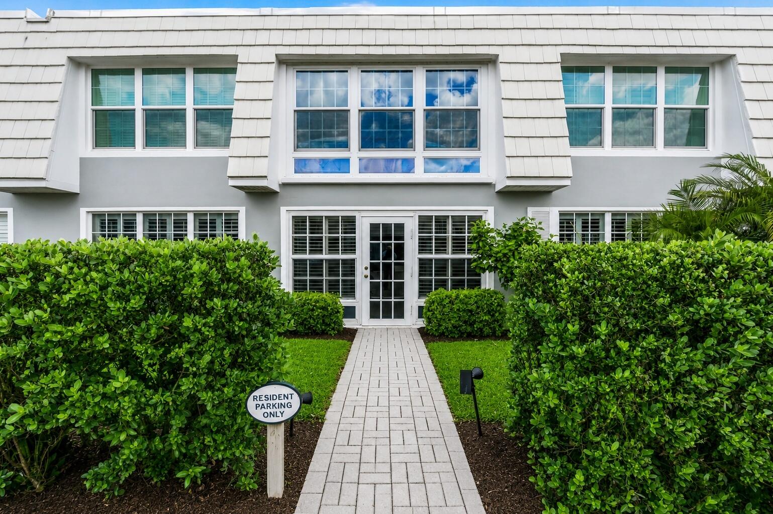 2741 Ocean Drive 31d