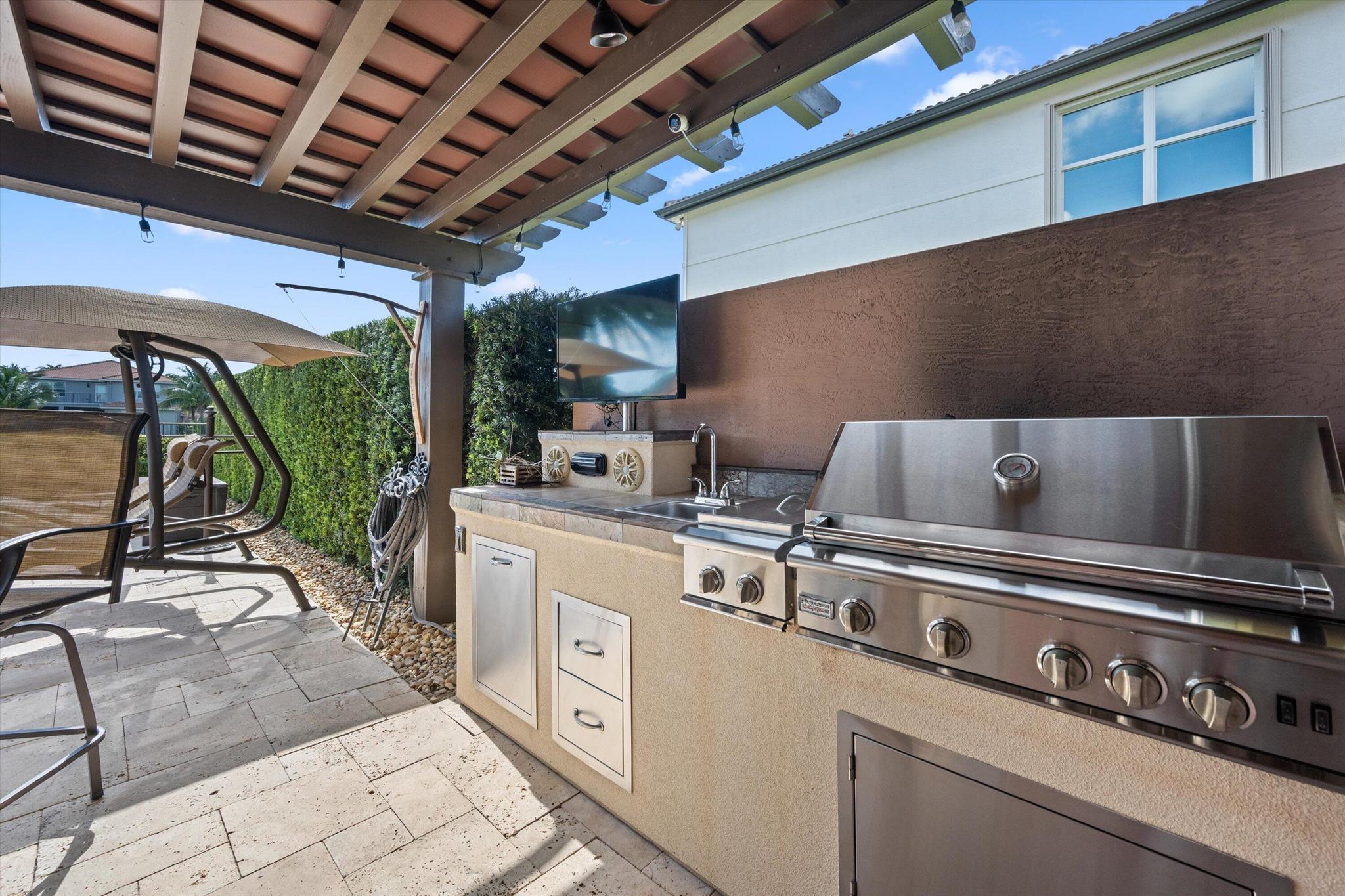 CANYON SPRINGS - Residential