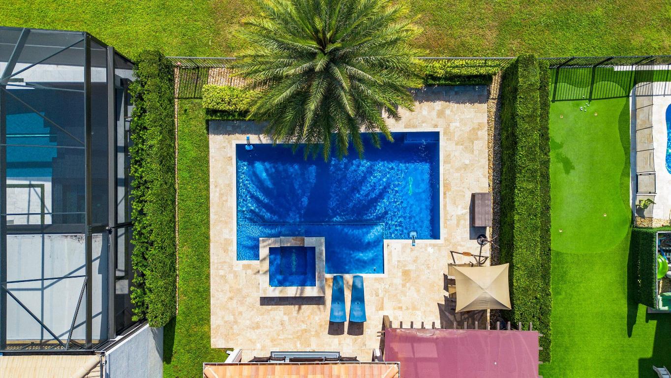 8552 Briar Rose Point