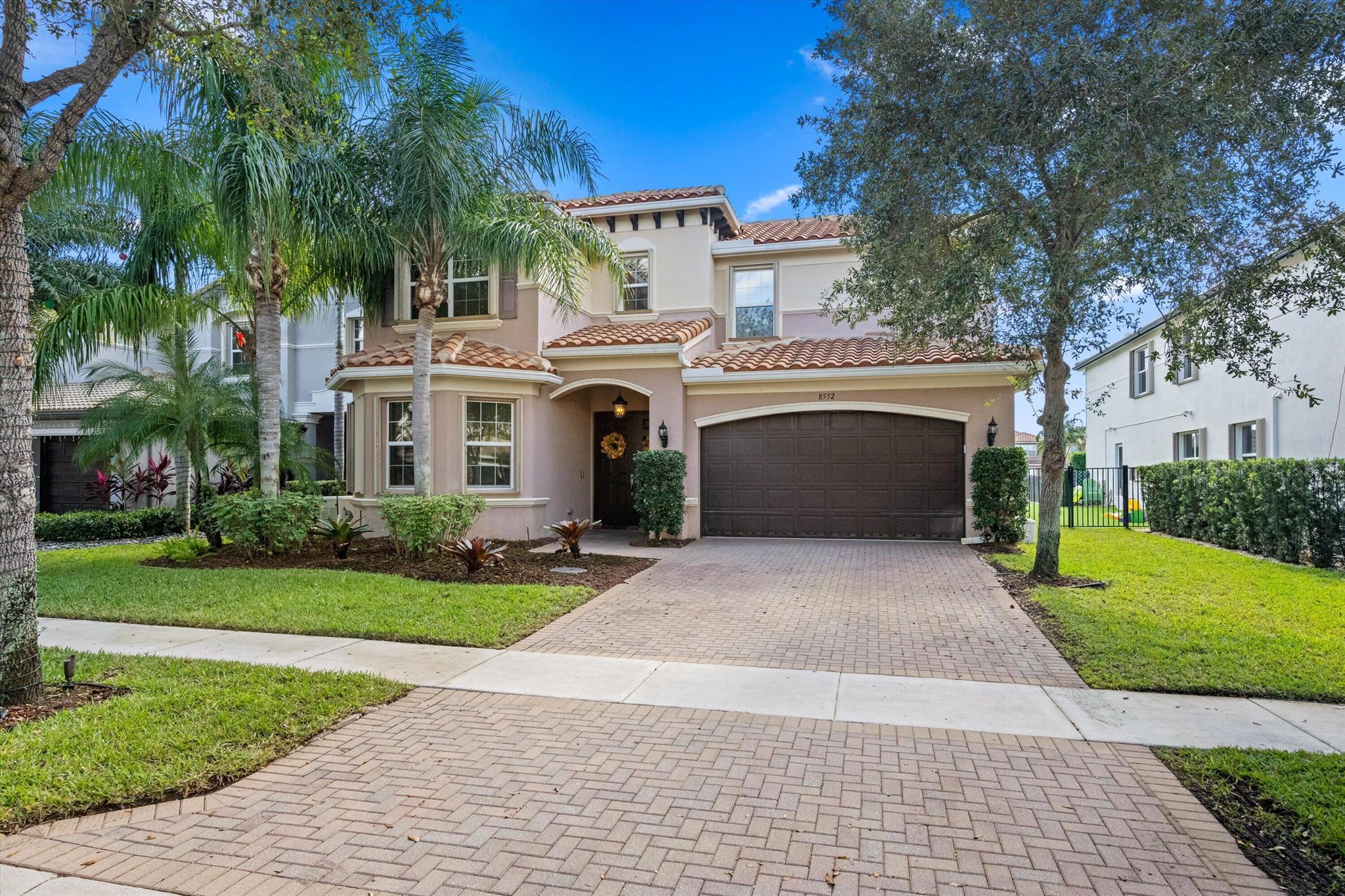 CANYON SPRINGS - Residential