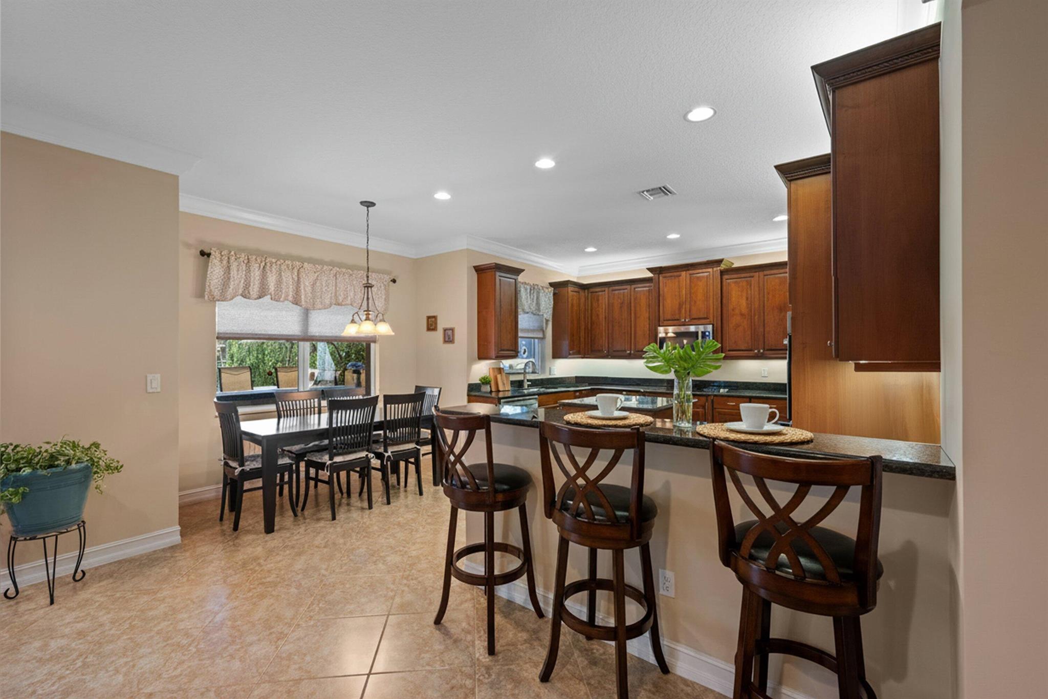 CANYON SPRINGS - Residential