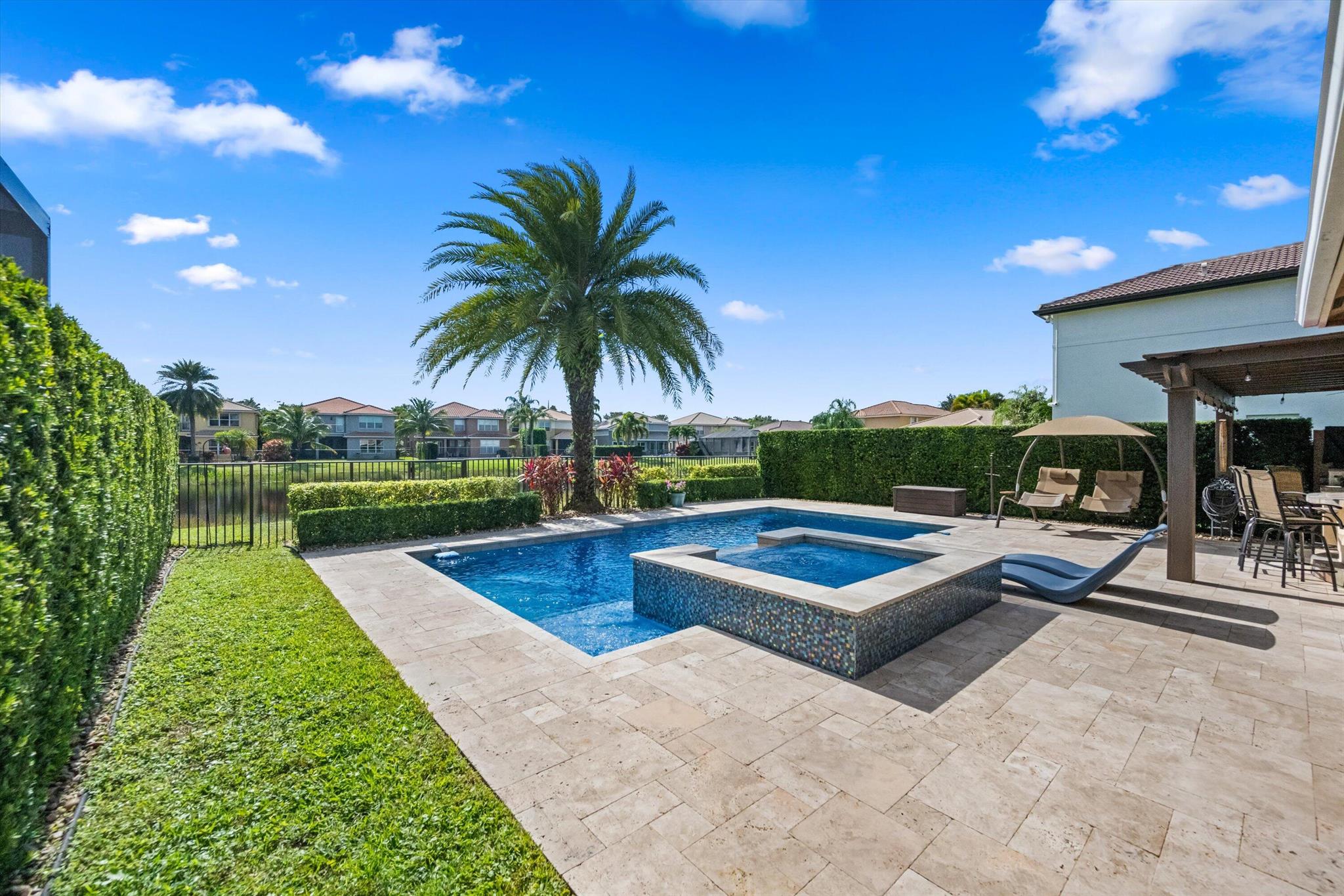 CANYON SPRINGS - Residential