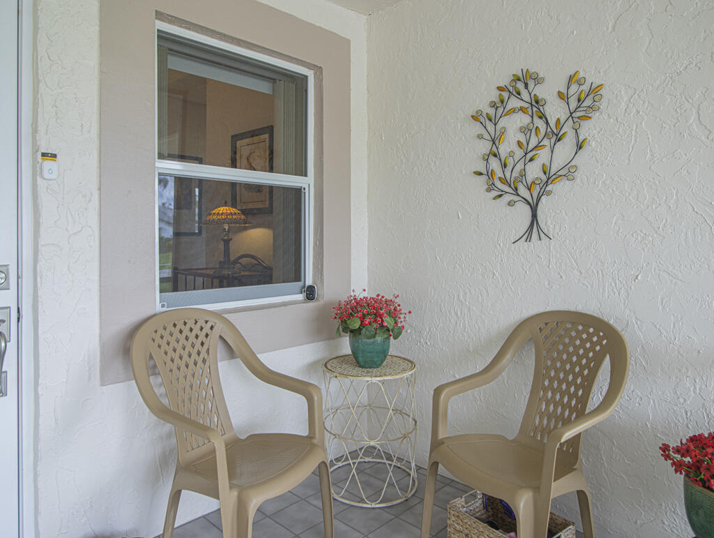 CYPRESS LAKES 9 - Residential