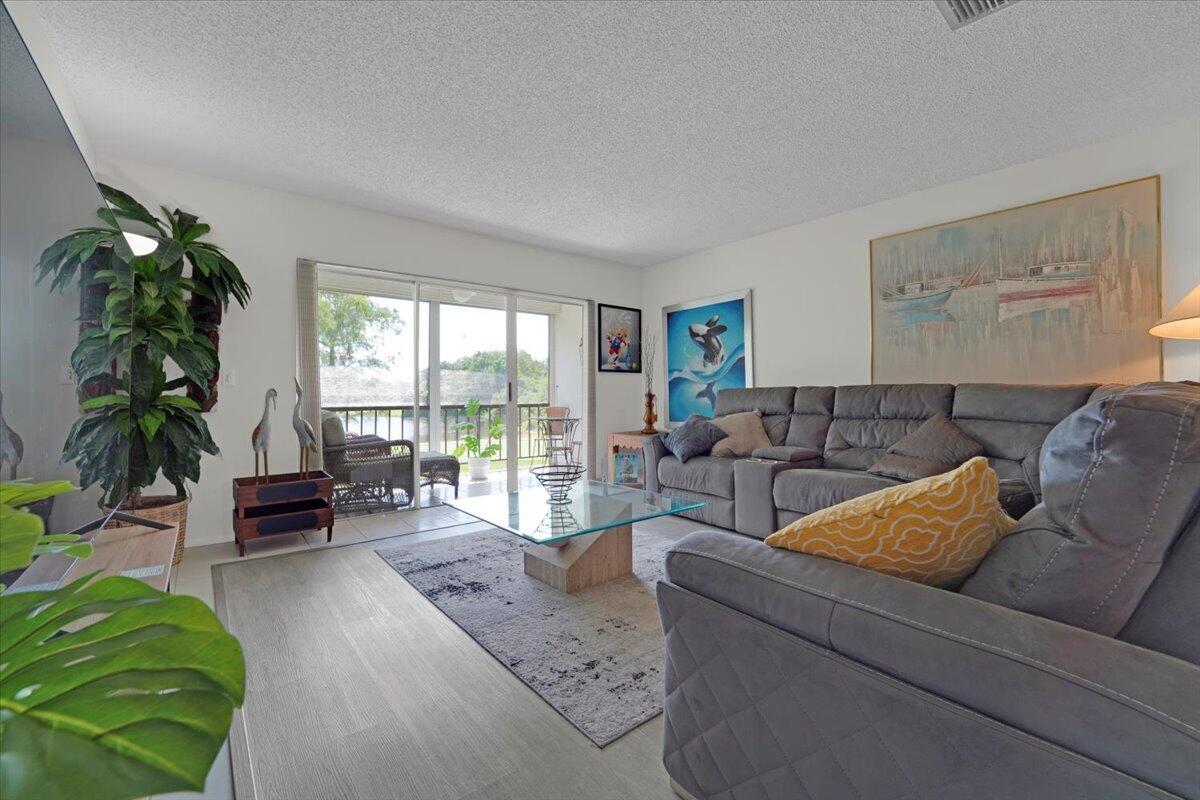 VISTAS OF BOCA LAGO CONDO - Residential