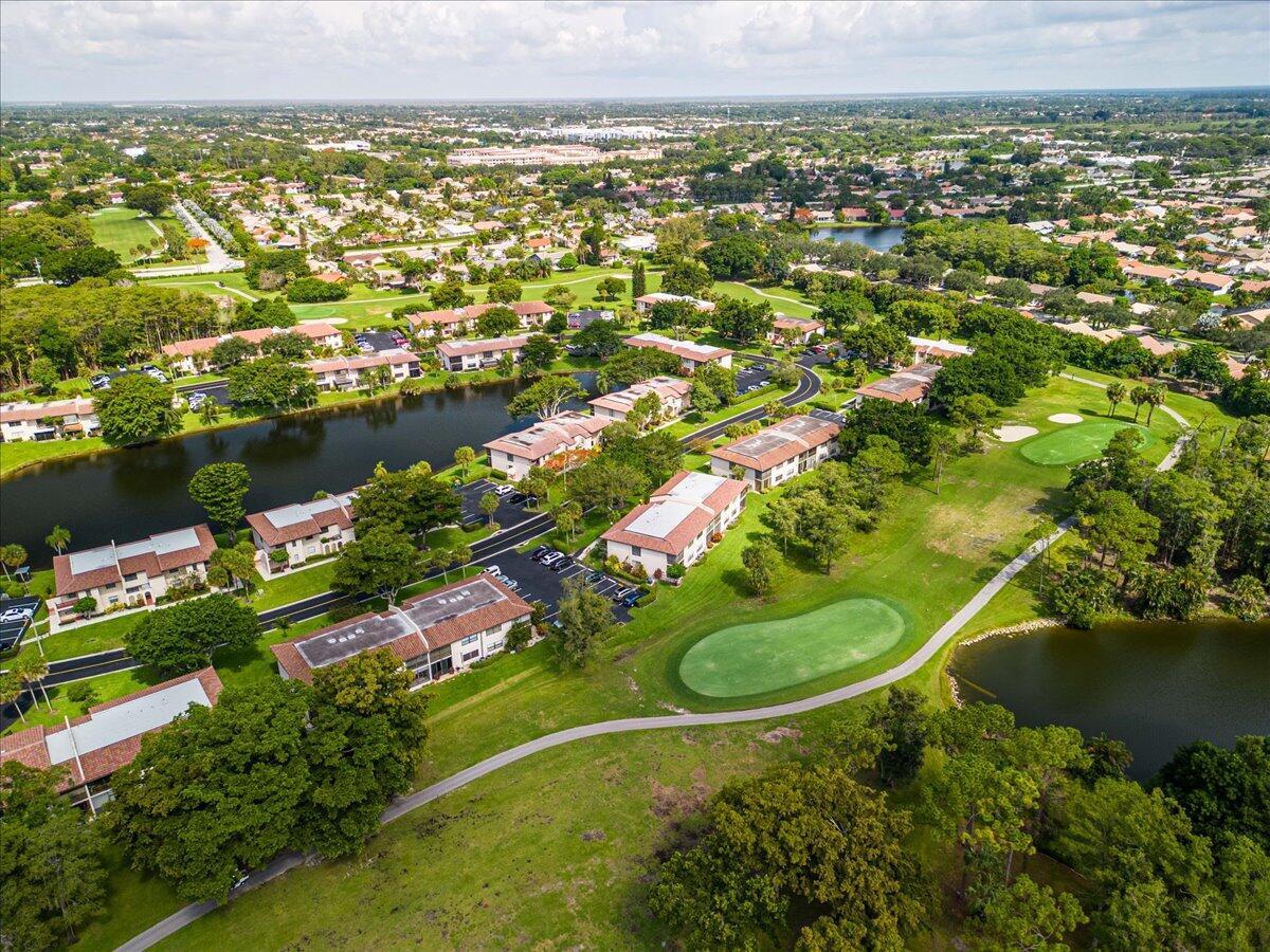 VISTAS OF BOCA LAGO CONDO - Residential