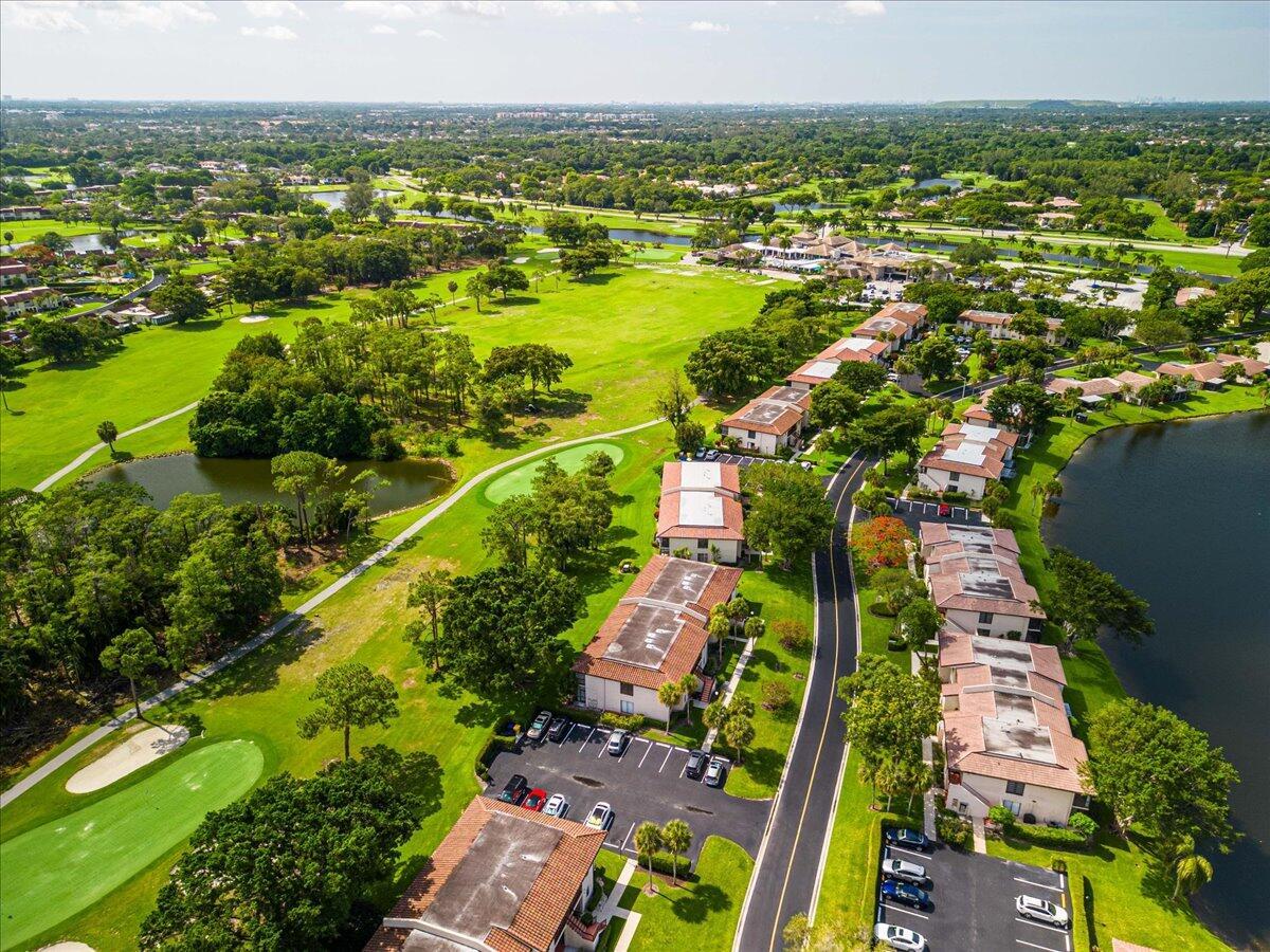 VISTAS OF BOCA LAGO CONDO - Residential
