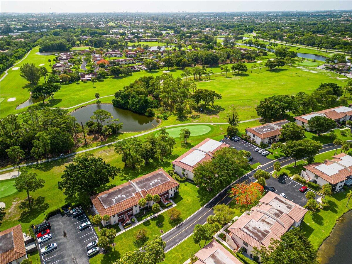 VISTAS OF BOCA LAGO CONDO - Residential