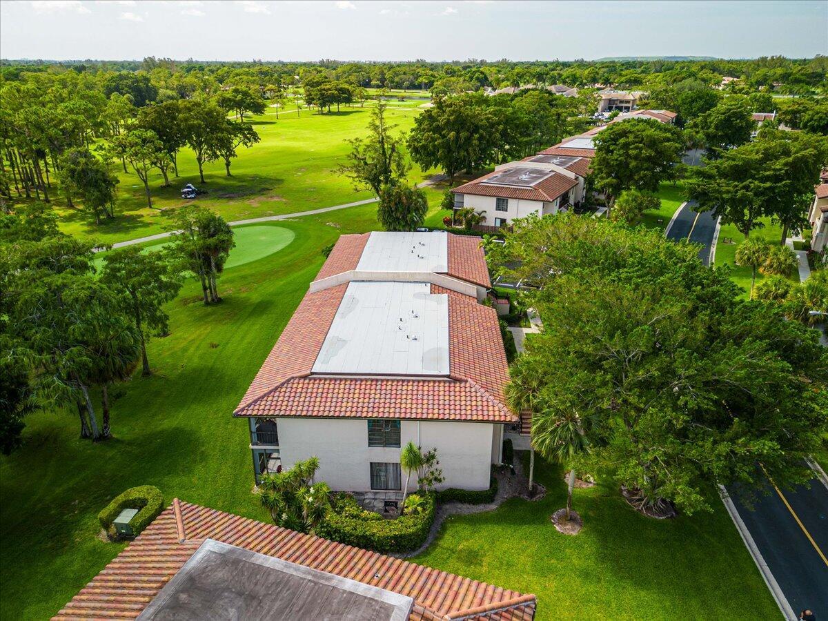 VISTAS OF BOCA LAGO CONDO - Residential