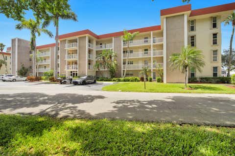 Tiny photo for 3000 NE 48TH Court #402, Lighthouse Point, FL 33064 (MLS # B26053469)
