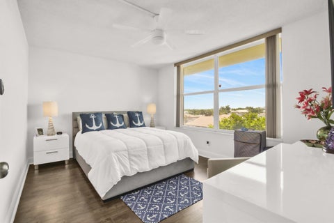 Tiny photo for 3000 NE 48TH Court #402, Lighthouse Point, FL 33064 (MLS # B26053469)
