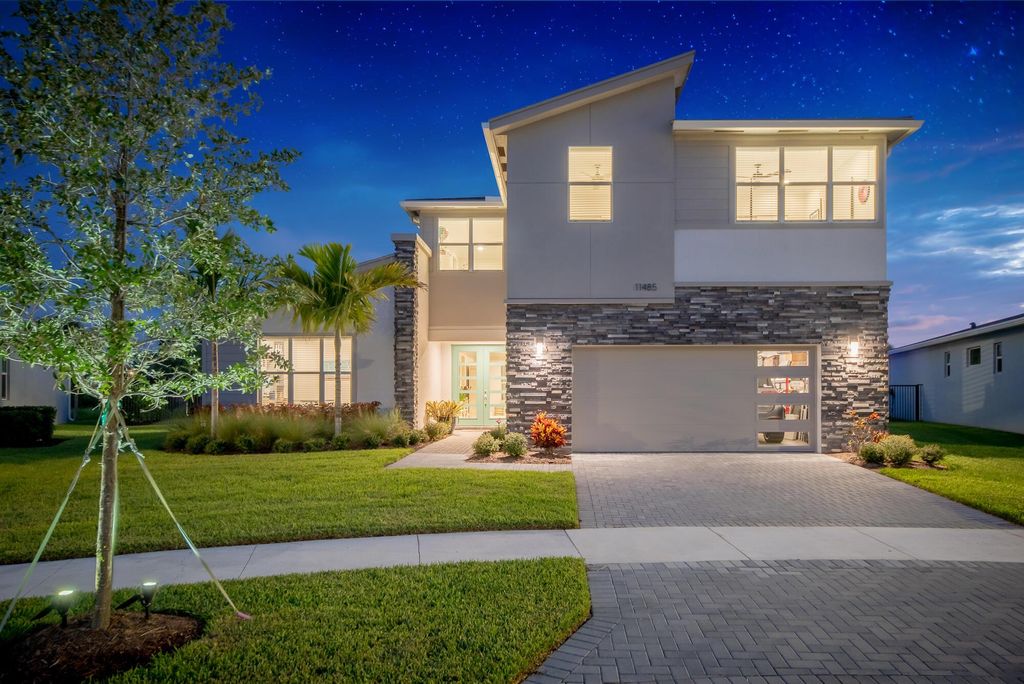 Photo of 11485 SW Lyra Drive, Port St Lucie, FL 34987 (MLS # R10913999)