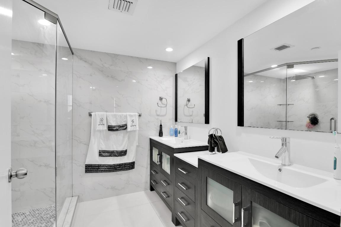 TOWERS OF QUAYSIDE CONDO #1 - Residential Lease