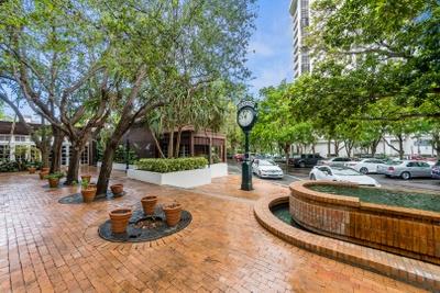 TOWERS OF QUAYSIDE CONDO #1 - Residential Lease