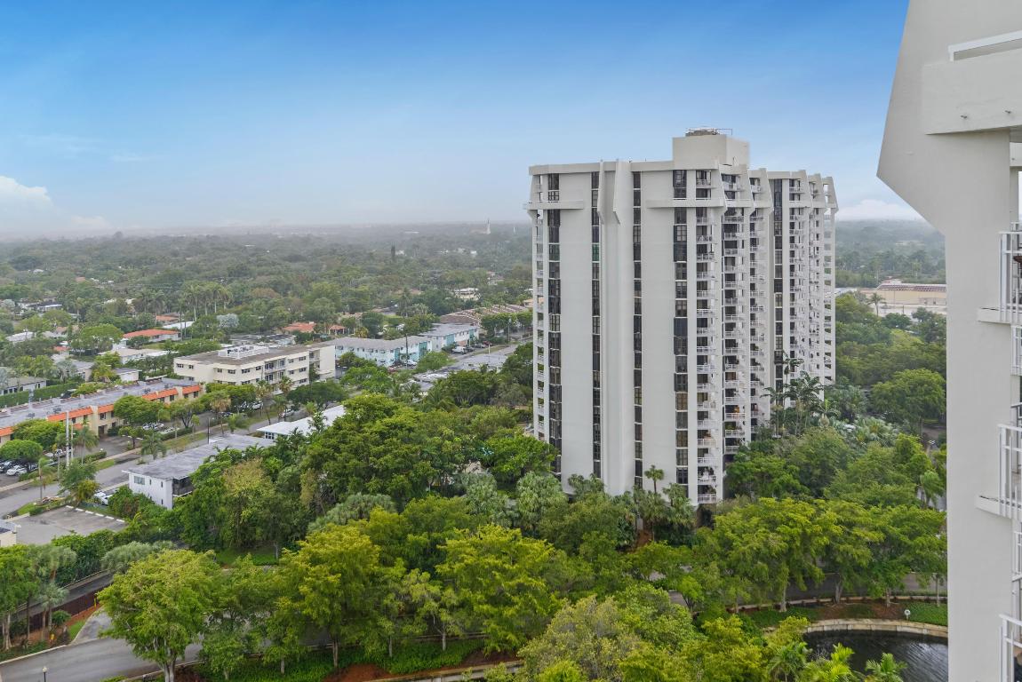 TOWERS OF QUAYSIDE CONDO #1 - Residential Lease