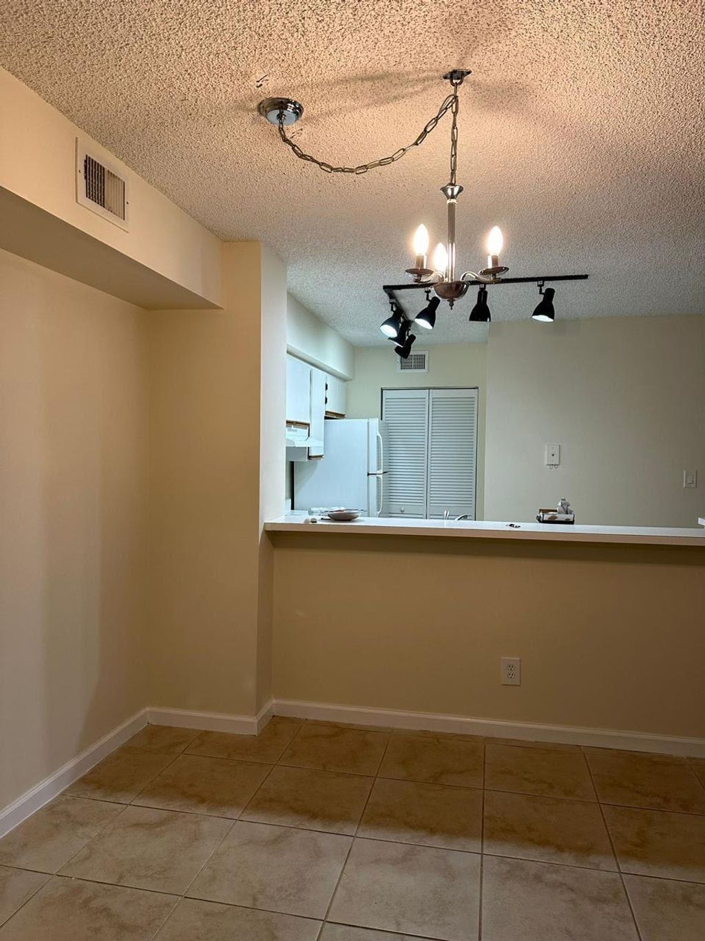 Photo of 640 S Park Road #14-4, Hollywood, FL 33021 (MLS # B26009177)