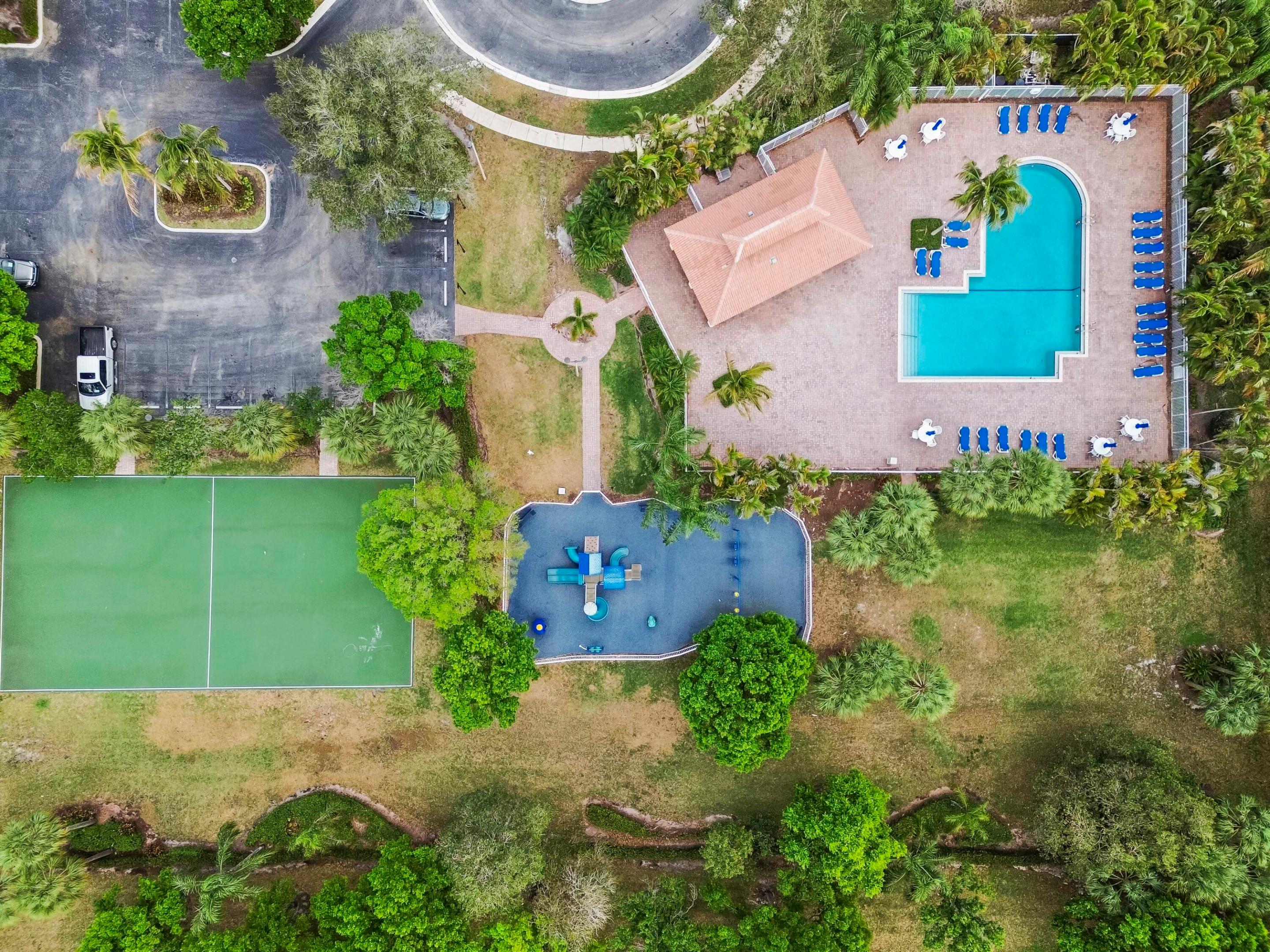 HYPOLUXO HAVERHILL - Residential