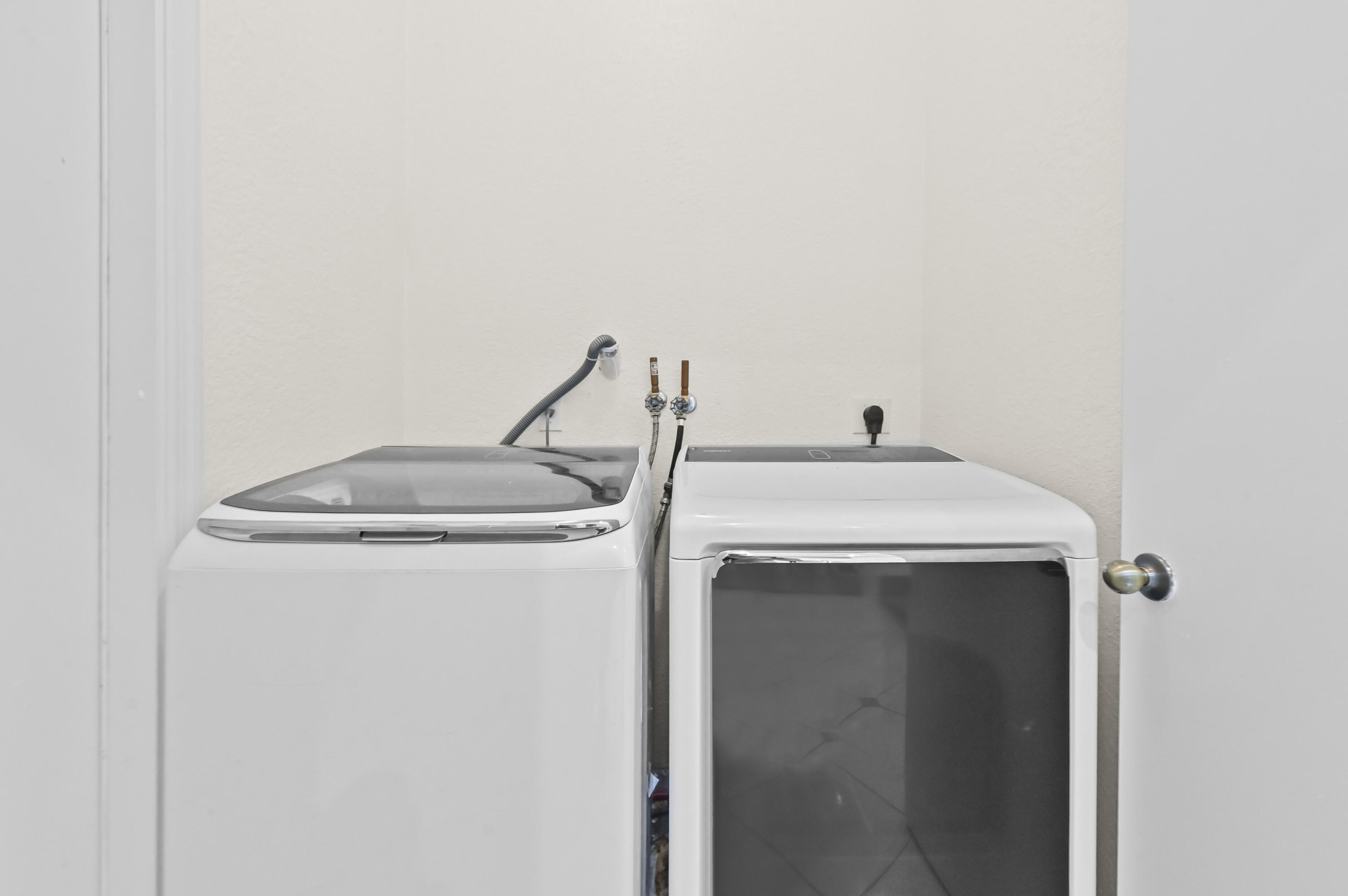 HYPOLUXO HAVERHILL - Residential