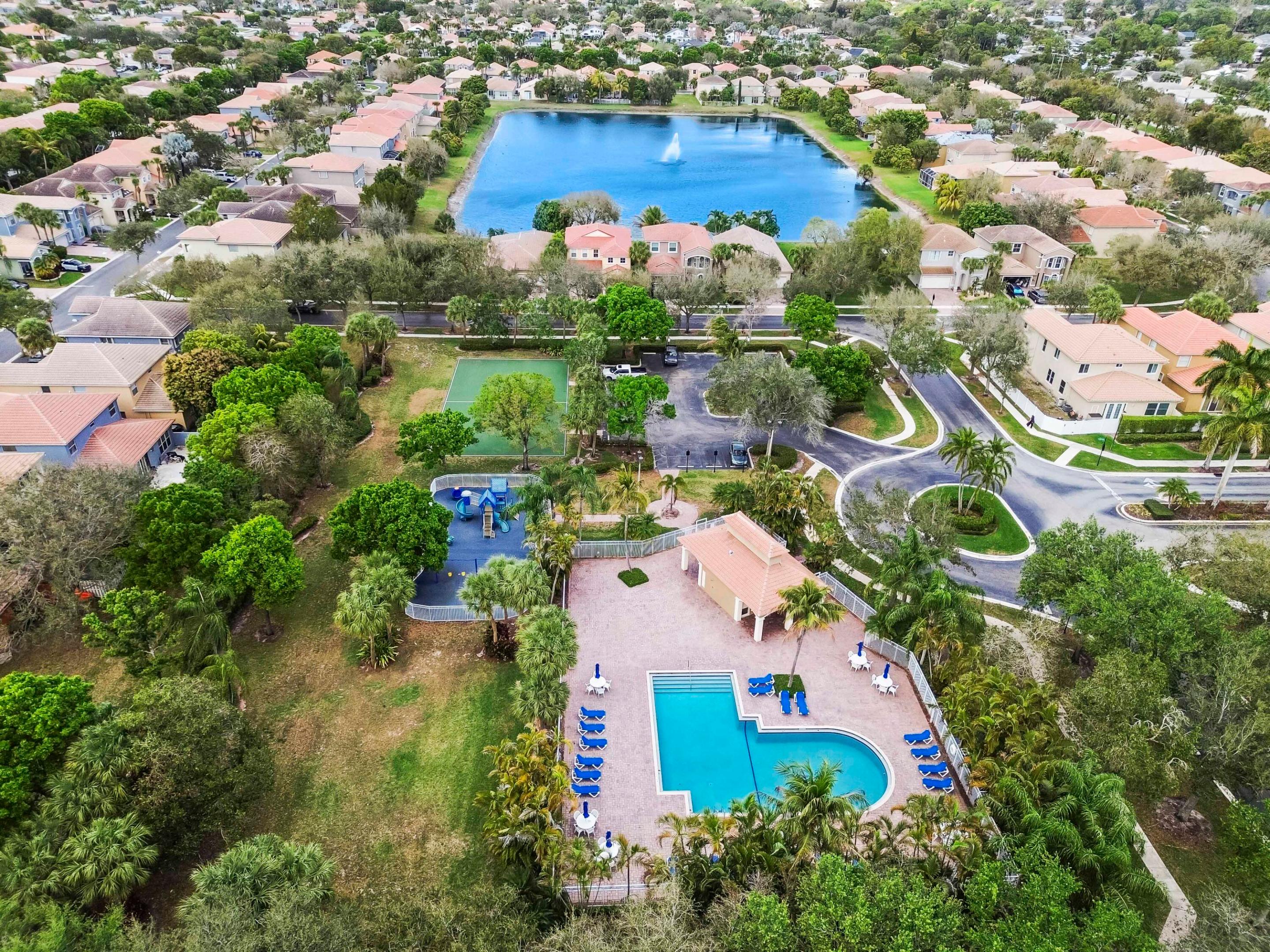 HYPOLUXO HAVERHILL - Residential