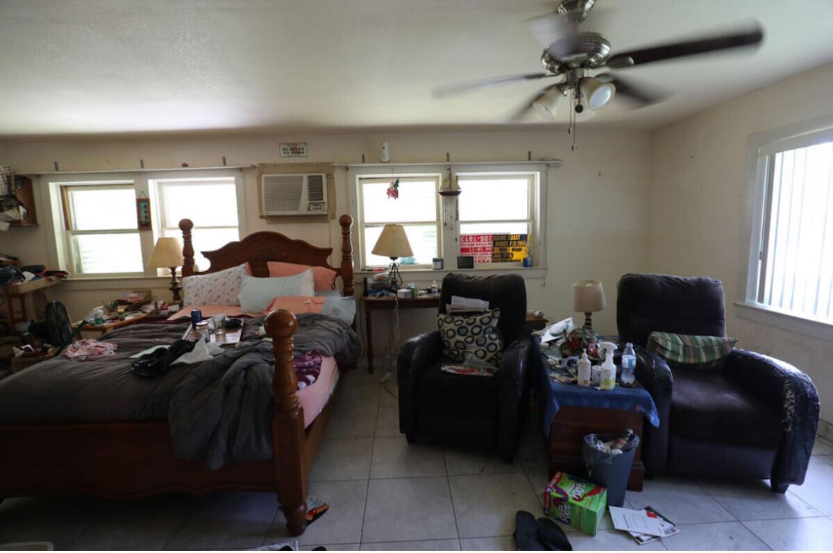 SURORA HEIGHTS RESUBDIVIS - Residential Income