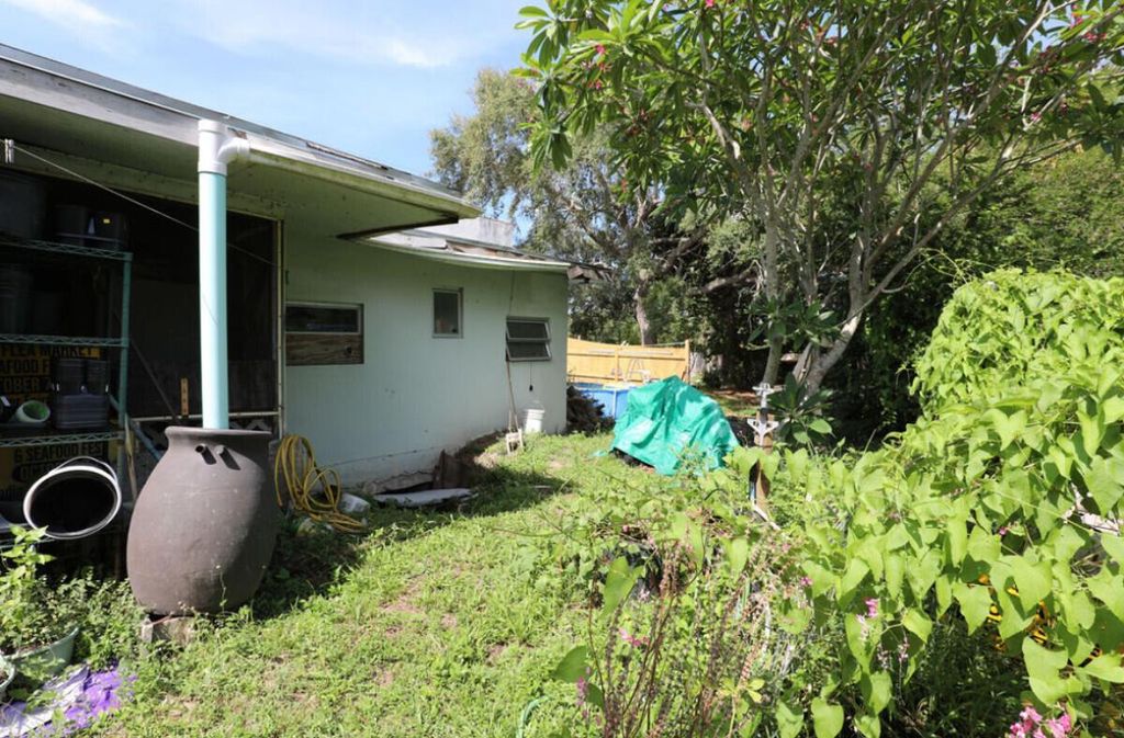 Photo of 225 Euclid Street, Fort Pierce, FL 34946 (MLS # R11132764)