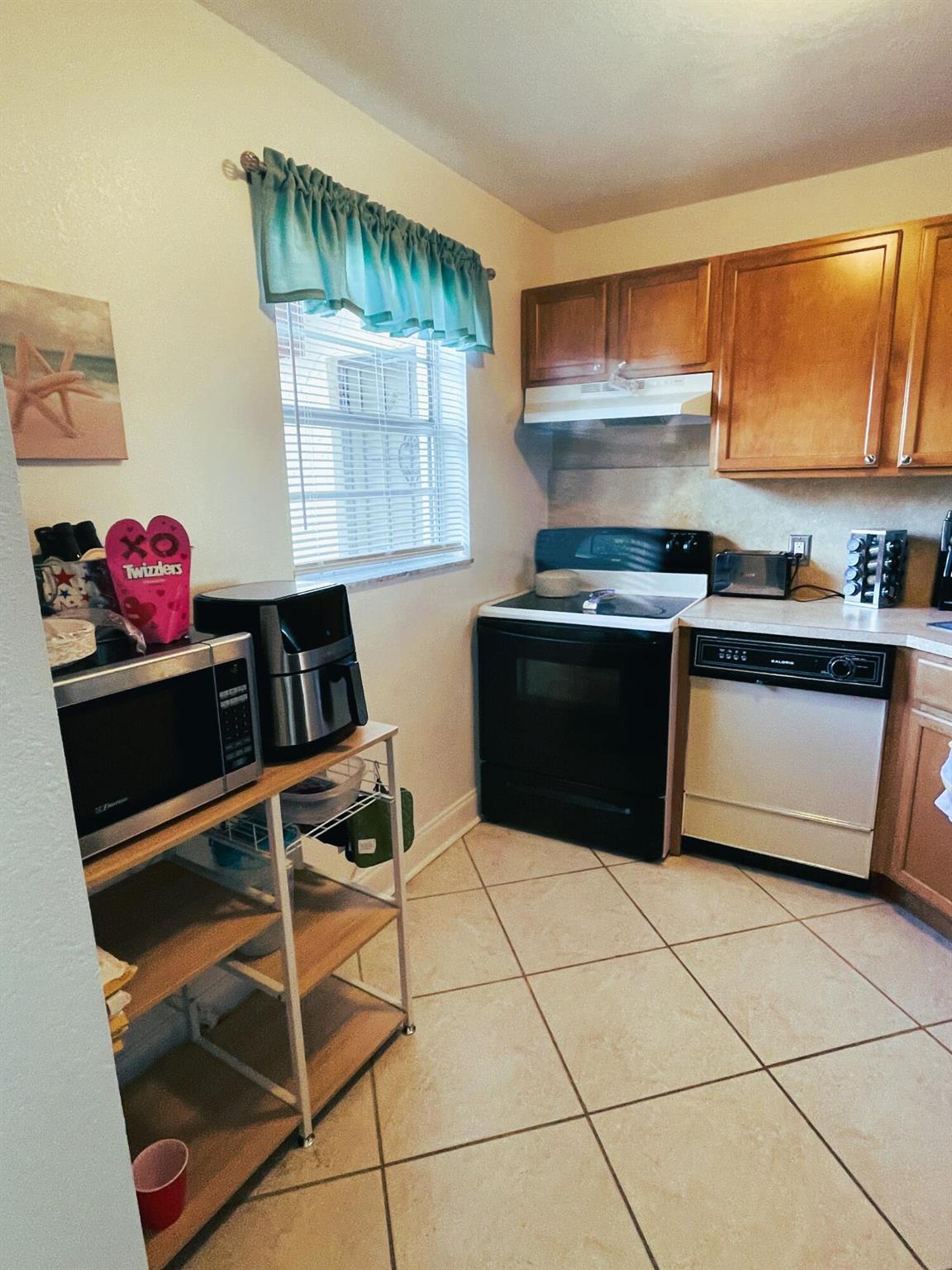 12011 Poinciana 102 Boulevard S 102