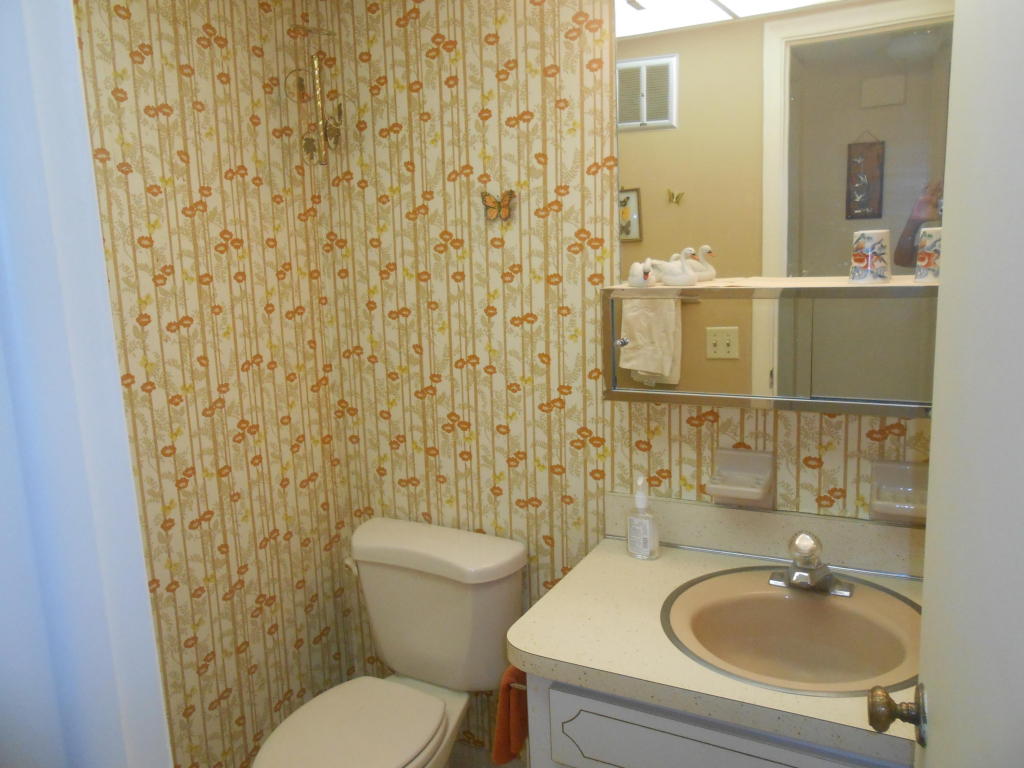 BOCA VERDE EAST CONDO - Residential