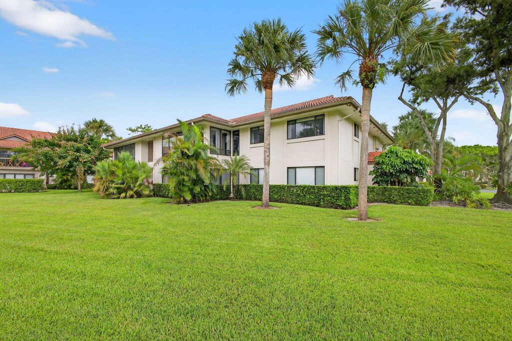 Photo of 1100 Duncan Circle #204, Palm Beach Gardens, FL 33418 (MLS # R11118184)