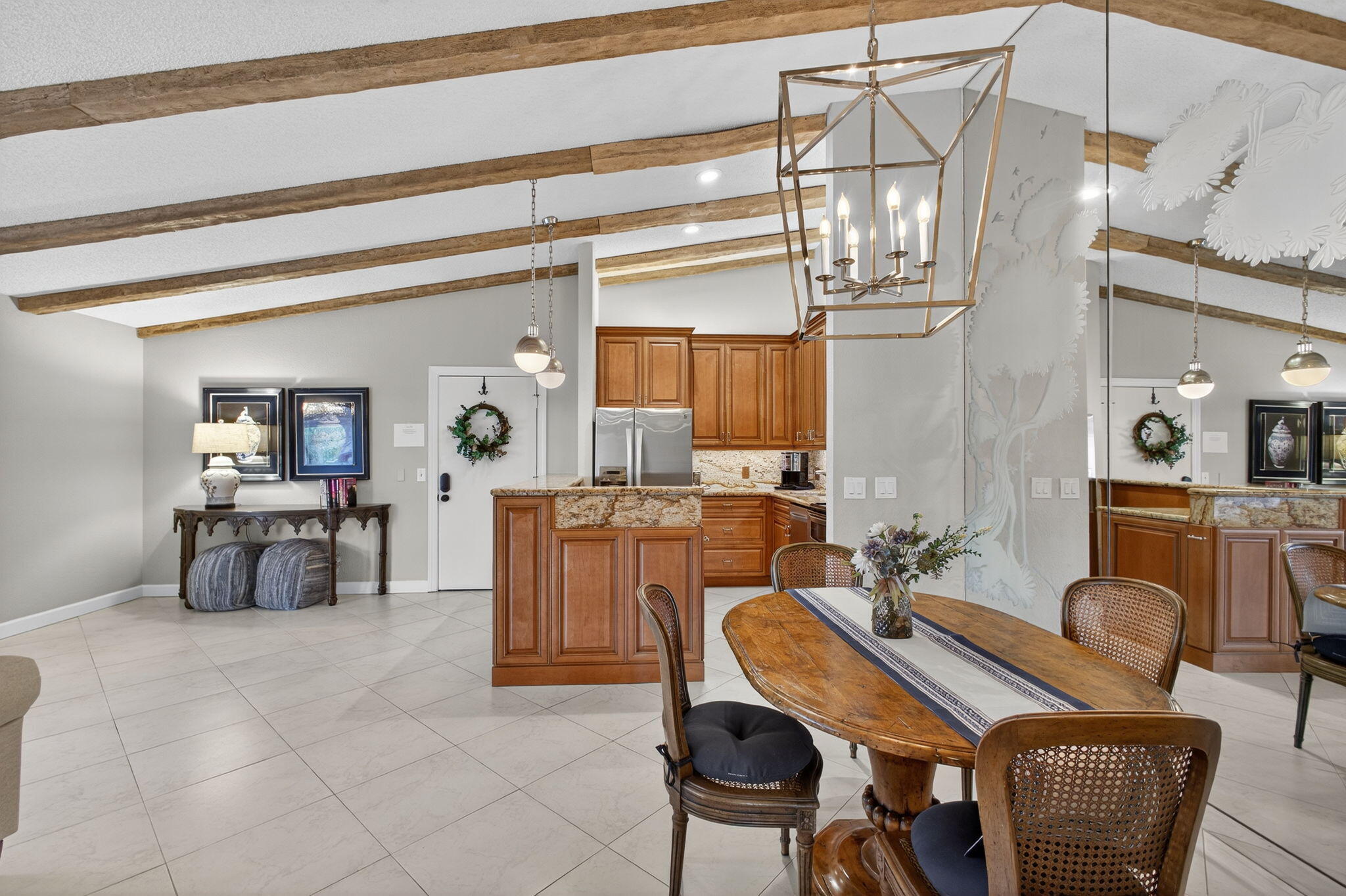1100 Duncan Circle 204