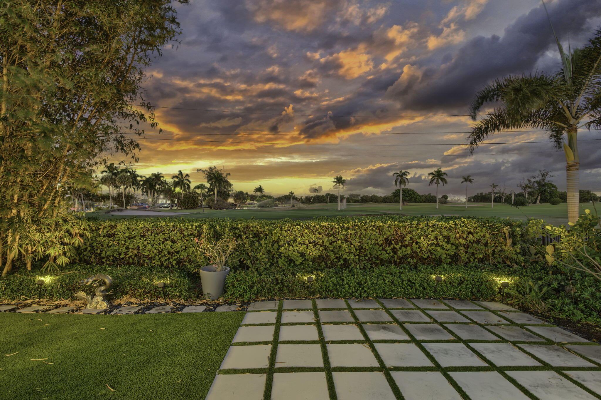 LAKE WORTH TOWN OF - Residential