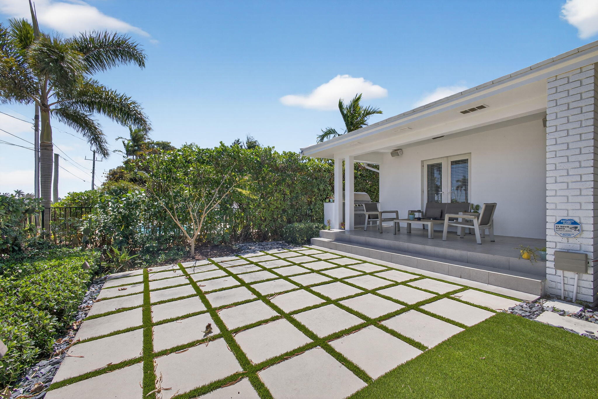 LAKE WORTH TOWN OF - Residential