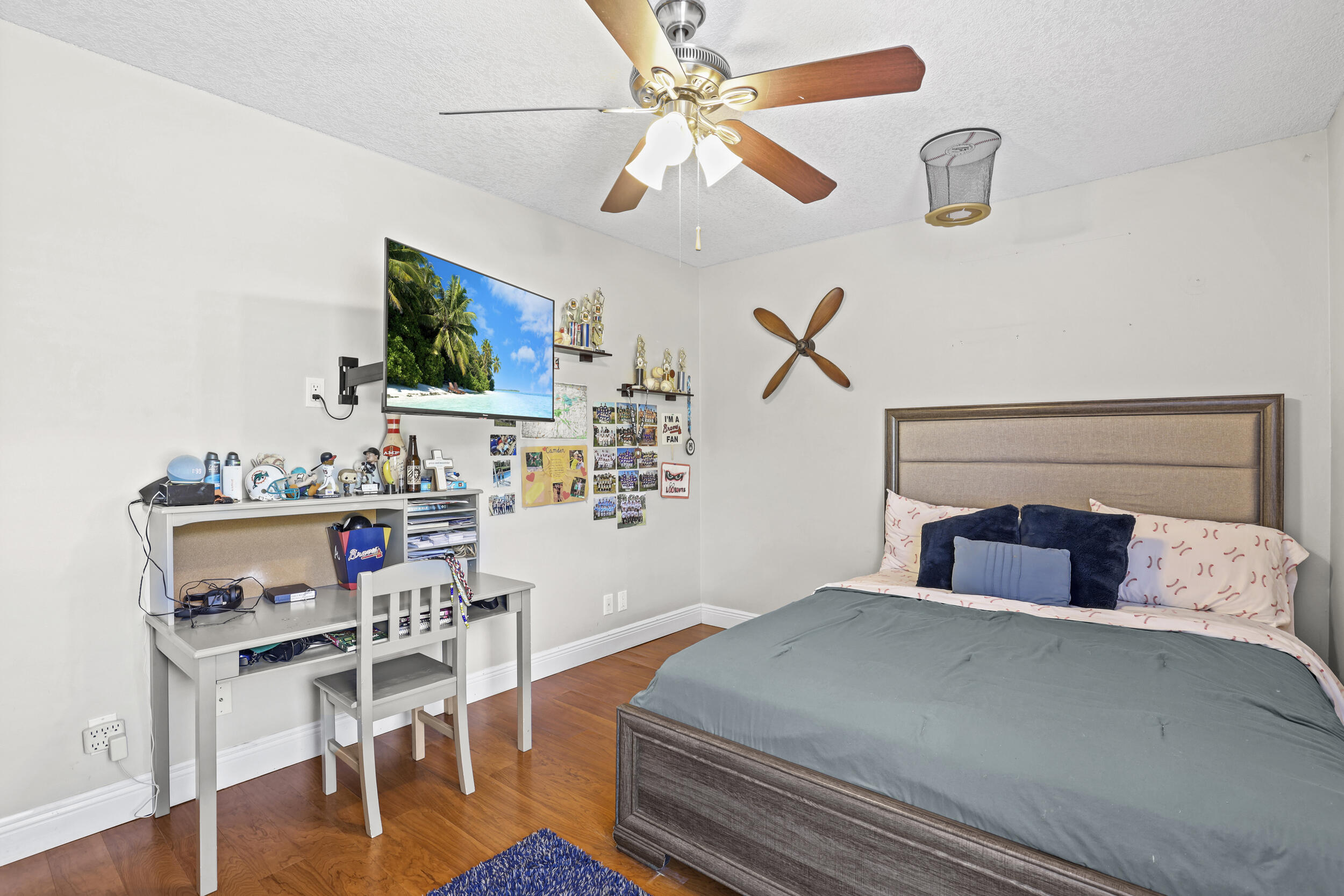 WOODS WALK 2 - Residential