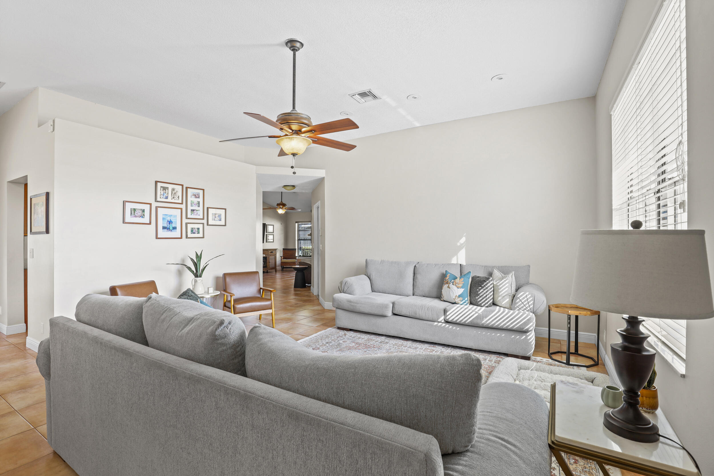 WOODS WALK 2 - Residential