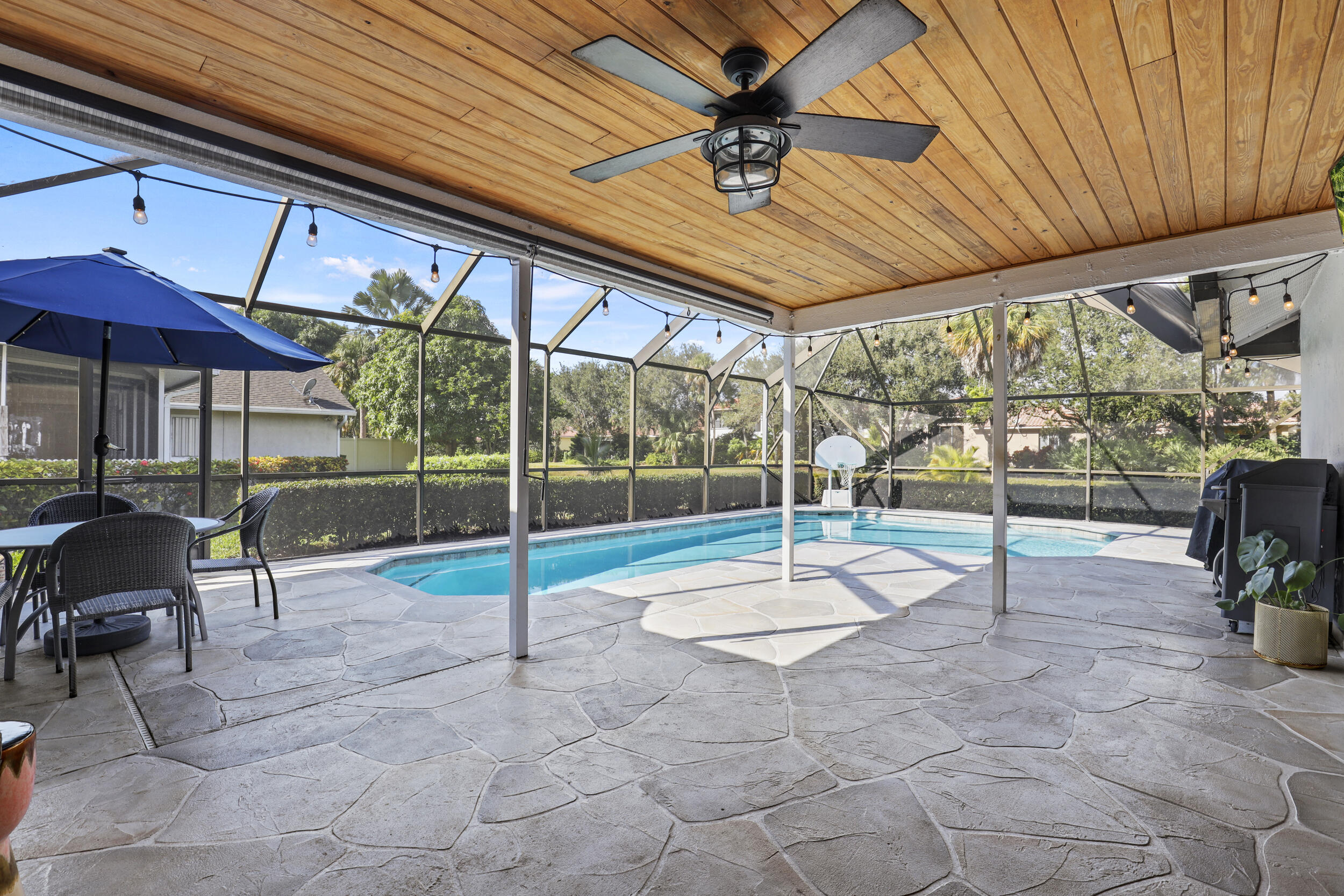 WOODS WALK 2 - Residential