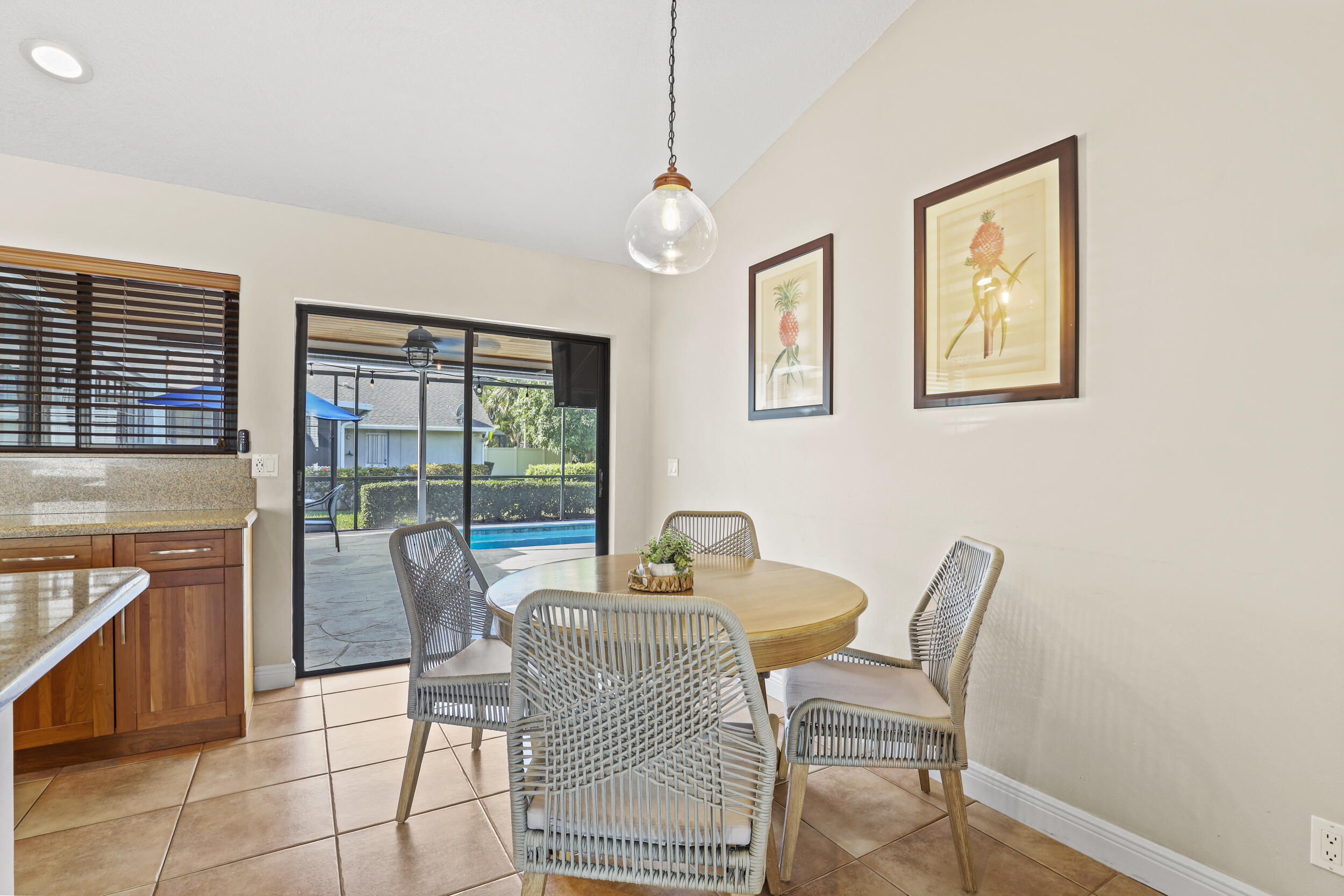 WOODS WALK 2 - Residential