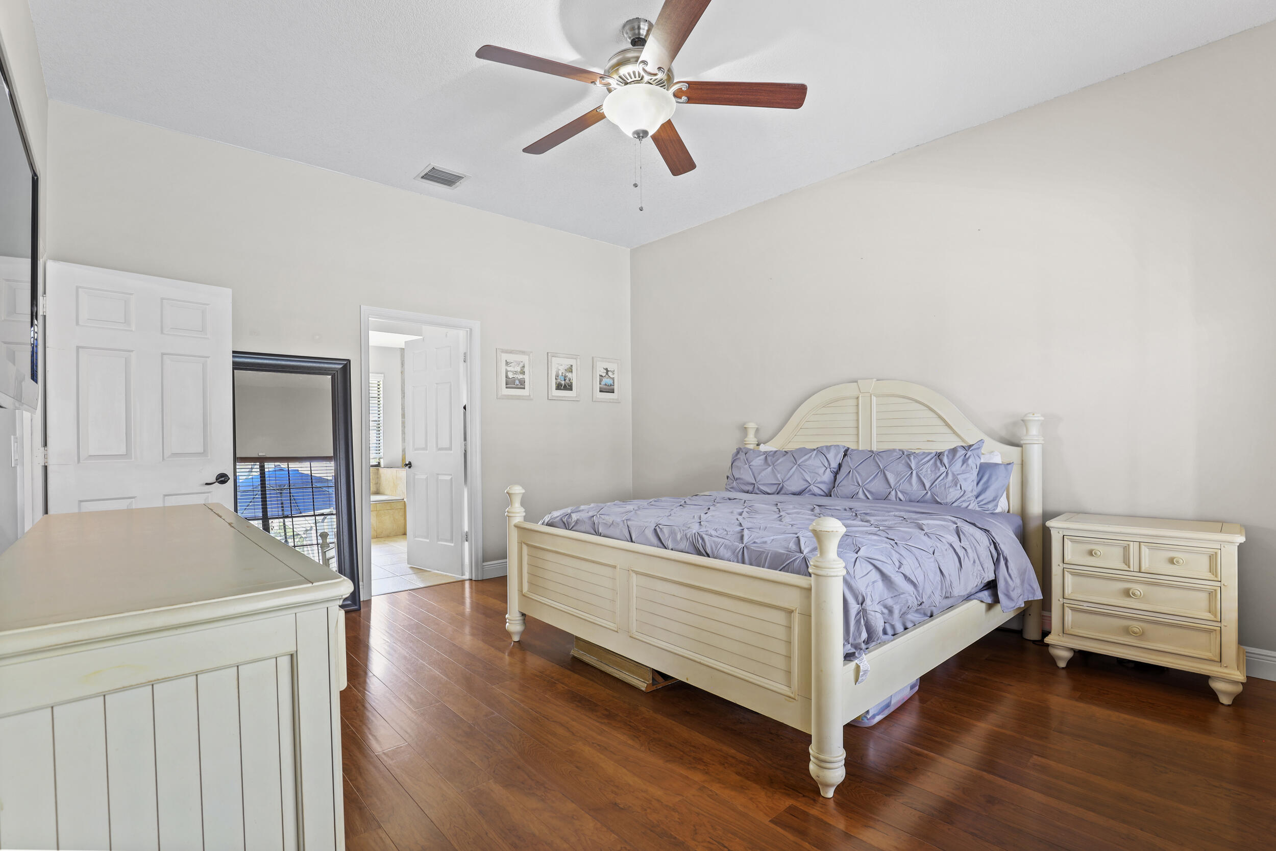 WOODS WALK 2 - Residential