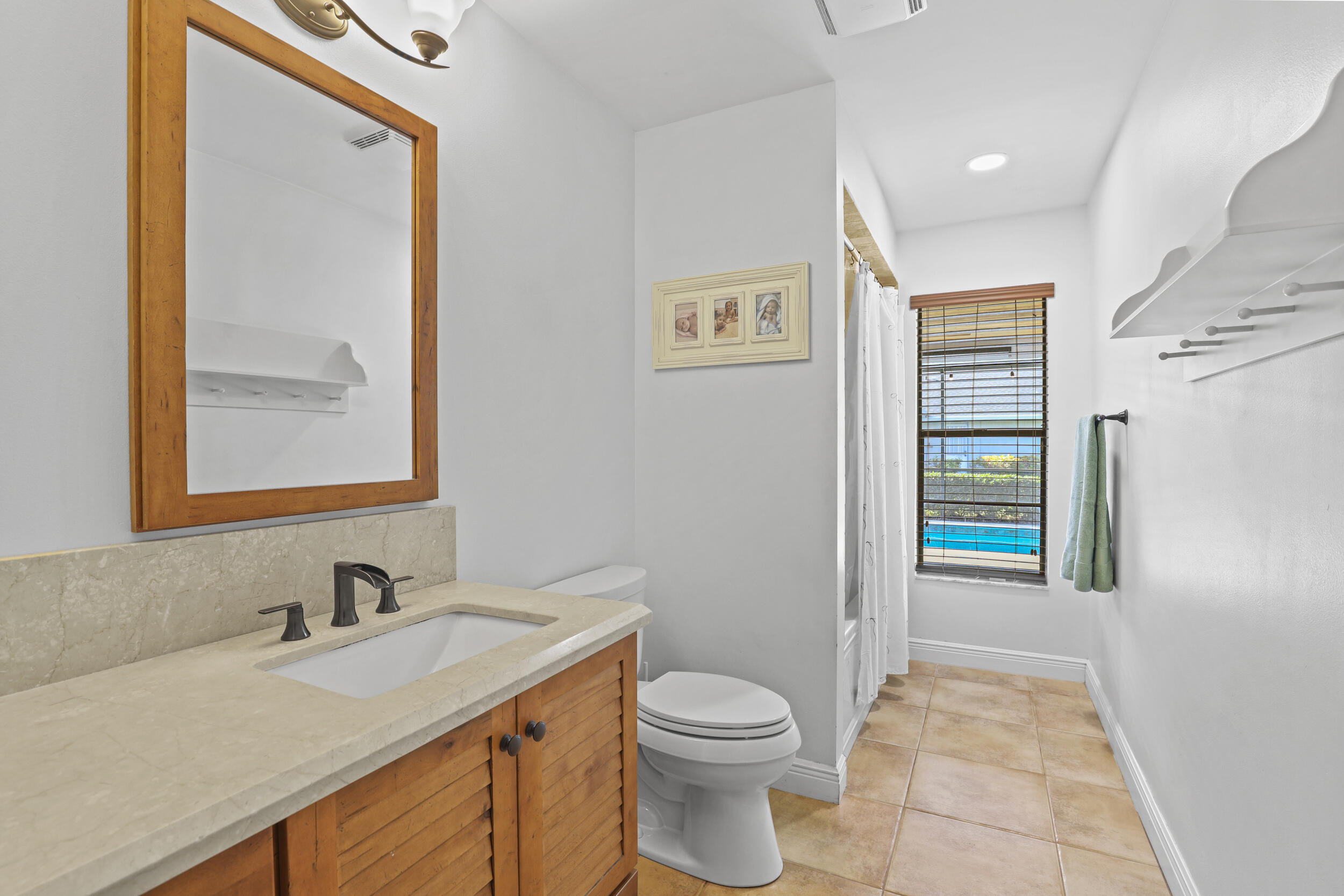 WOODS WALK 2 - Residential