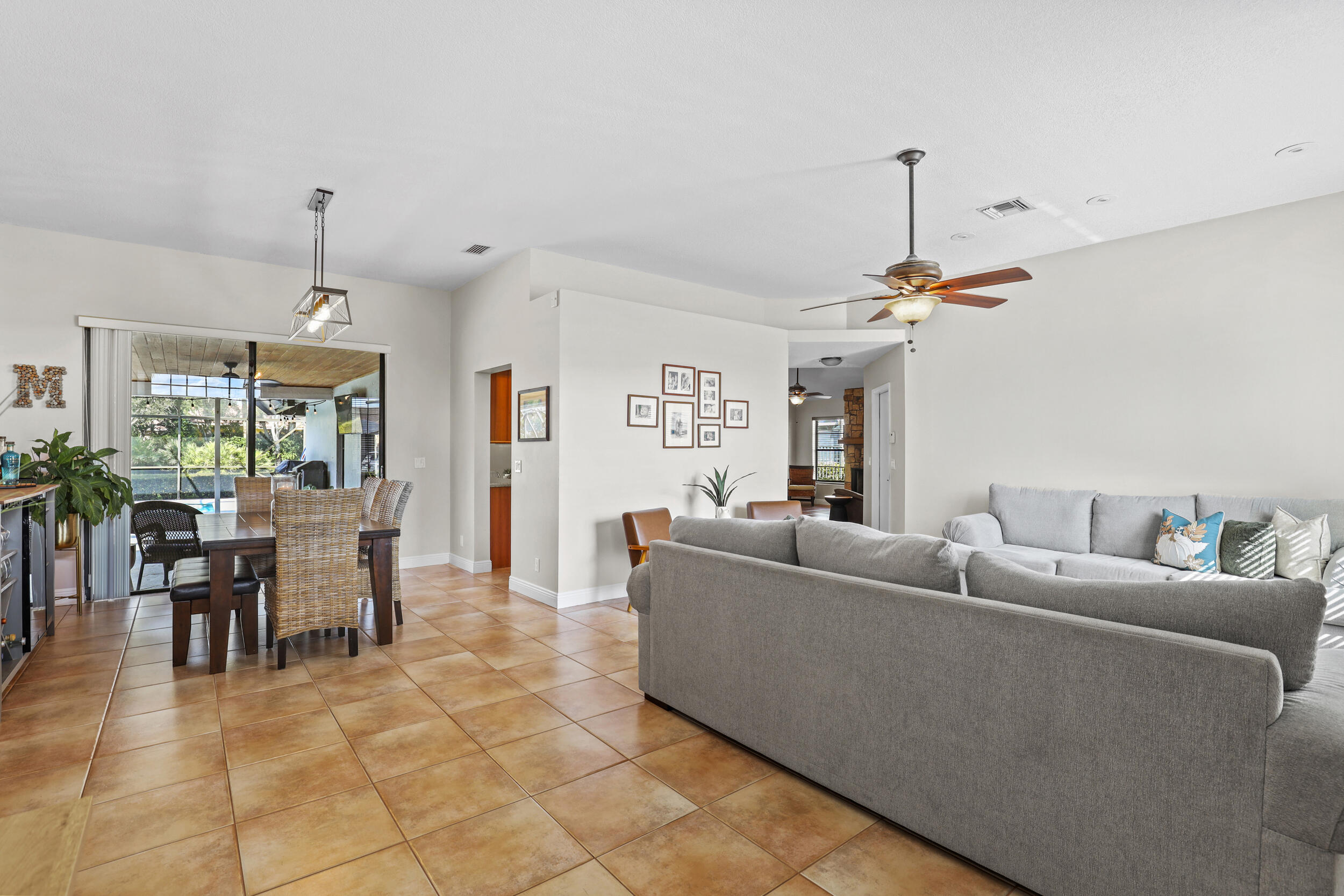 WOODS WALK 2 - Residential