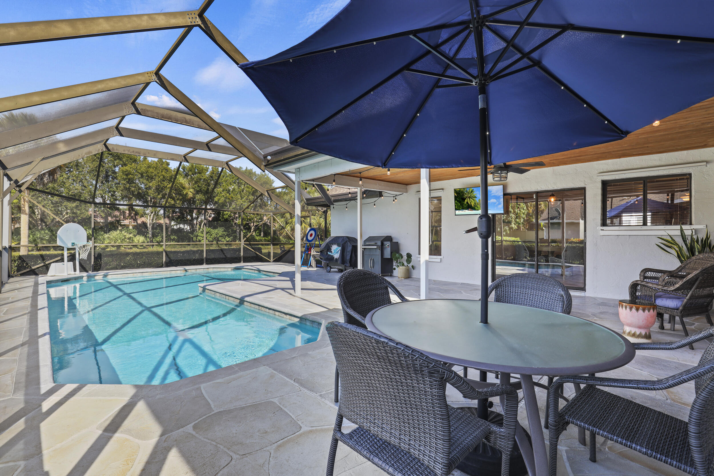 WOODS WALK 2 - Residential