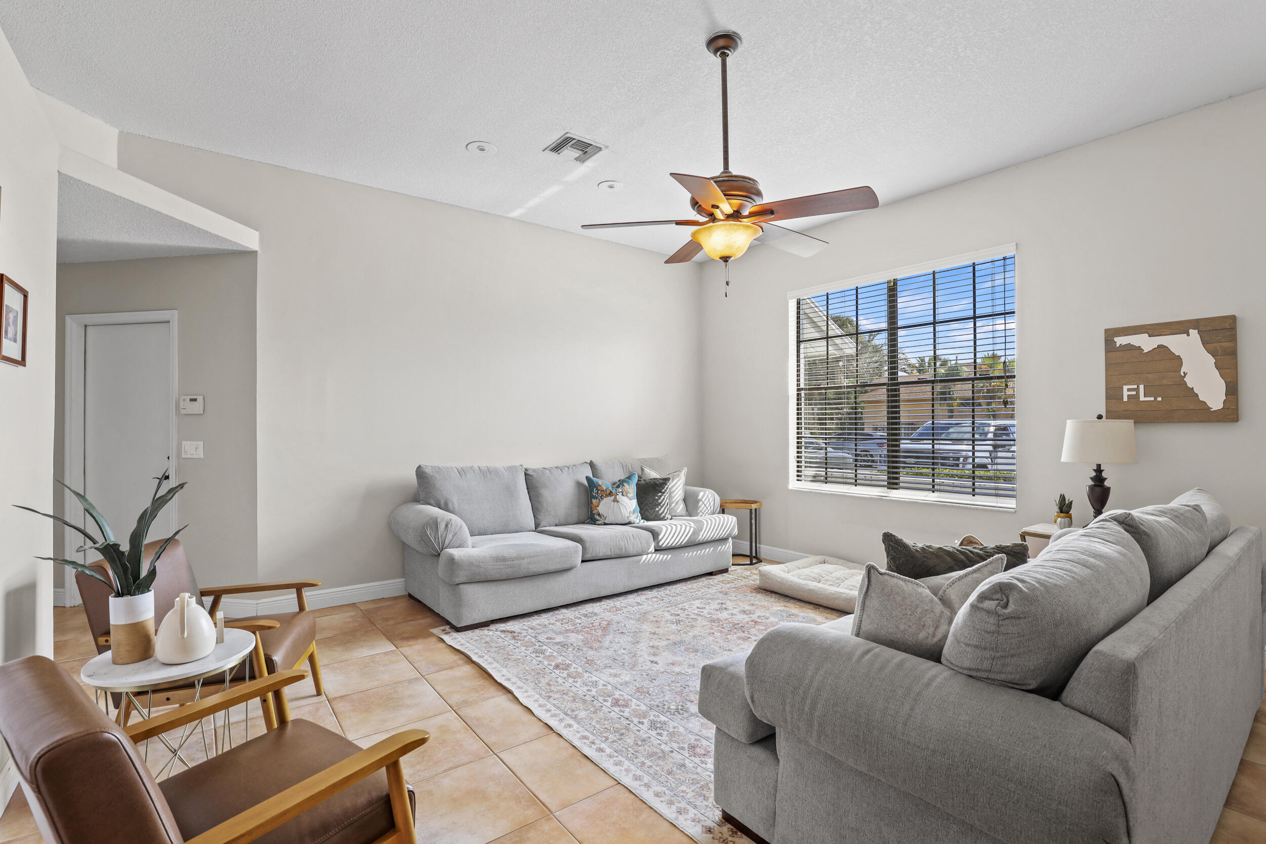 WOODS WALK 2 - Residential