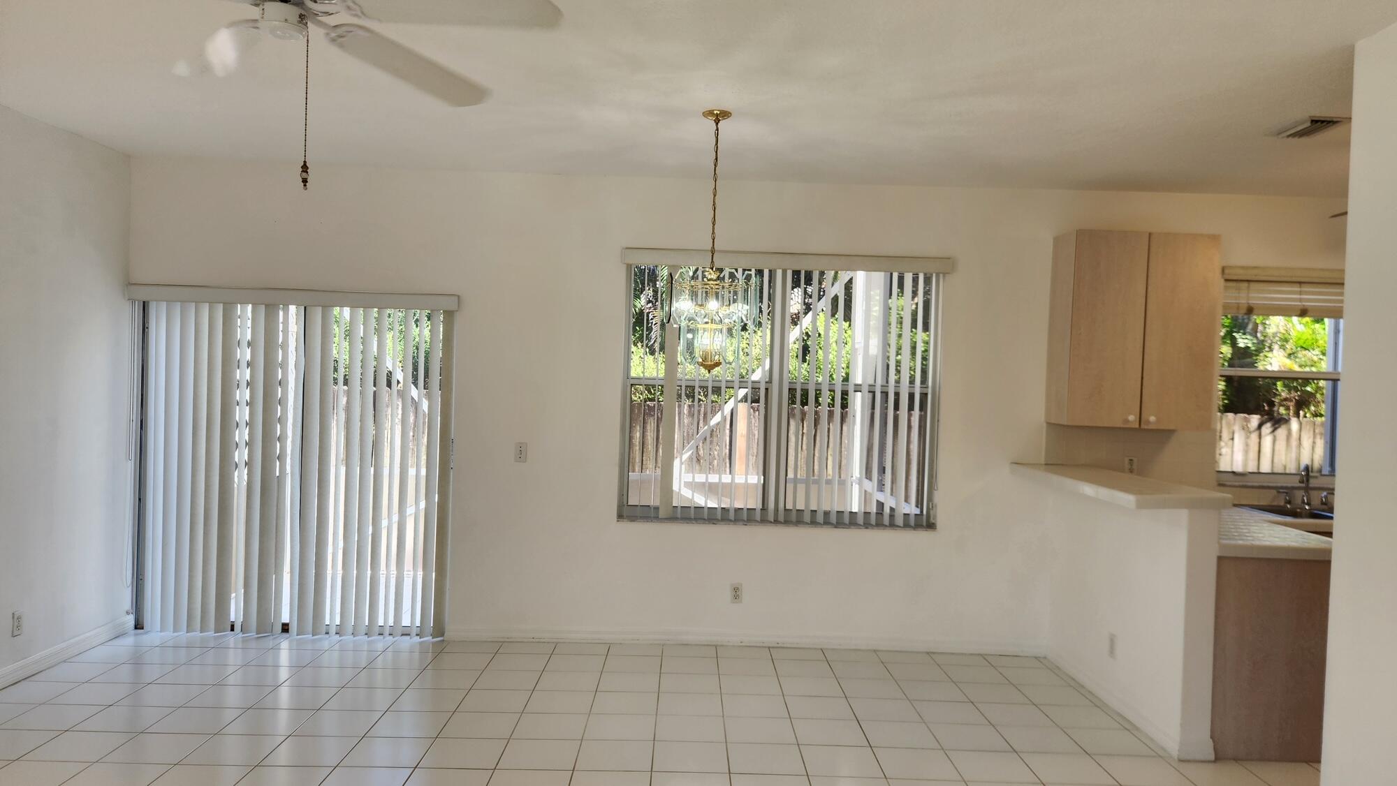 271 Live Oak Lane