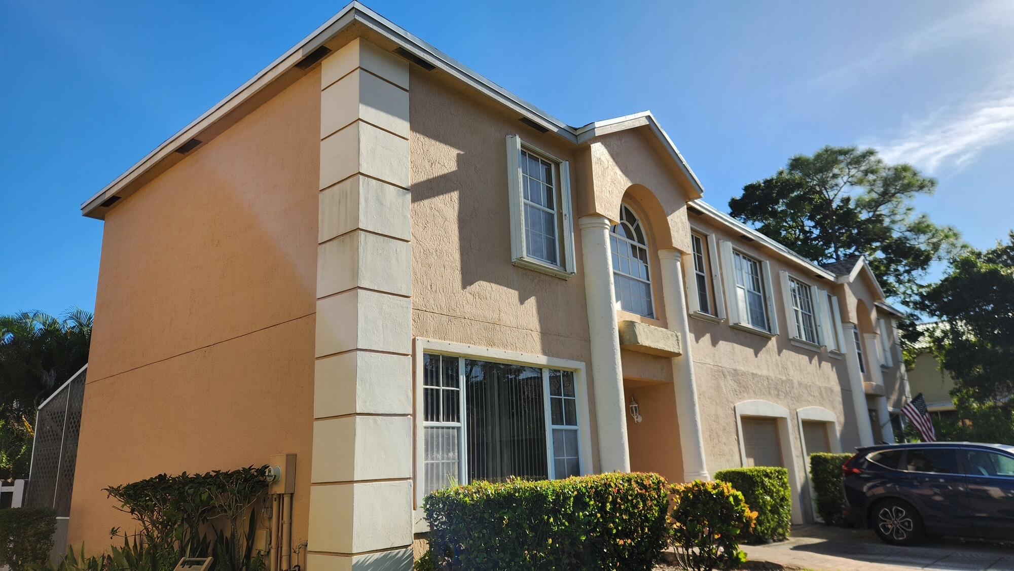 271 Live Oak Lane